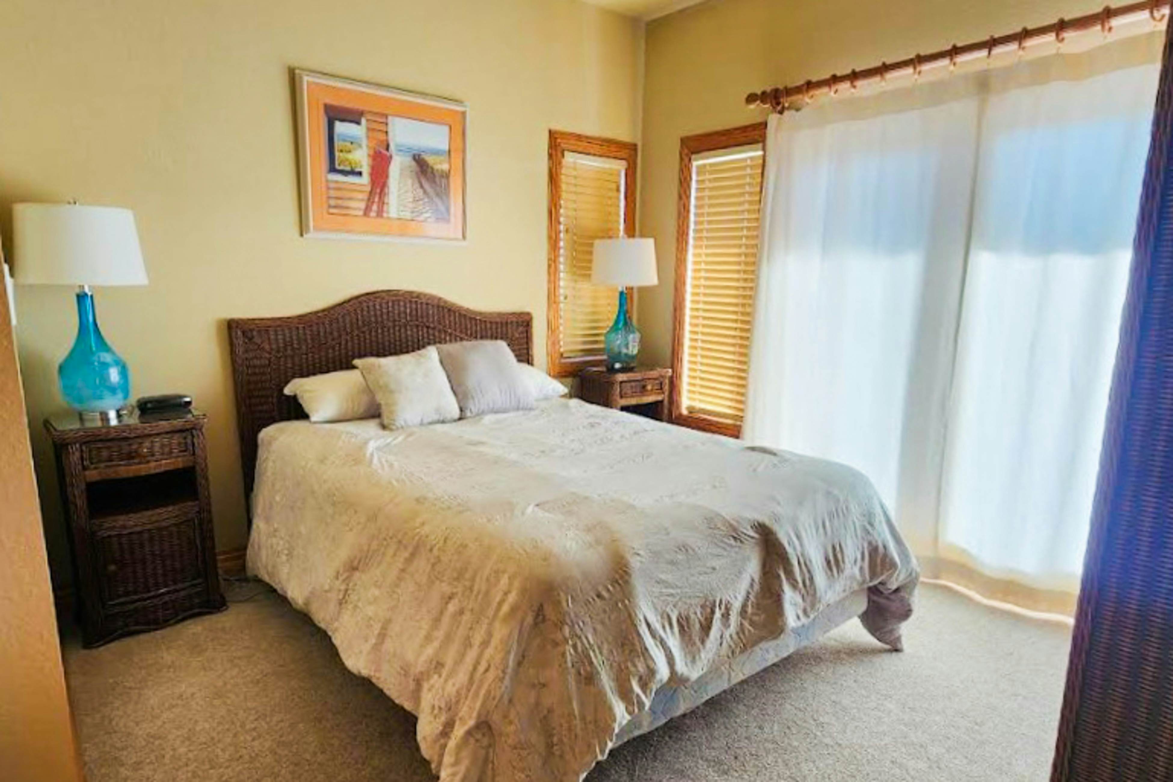 AVLE796 The Shark Tank 796