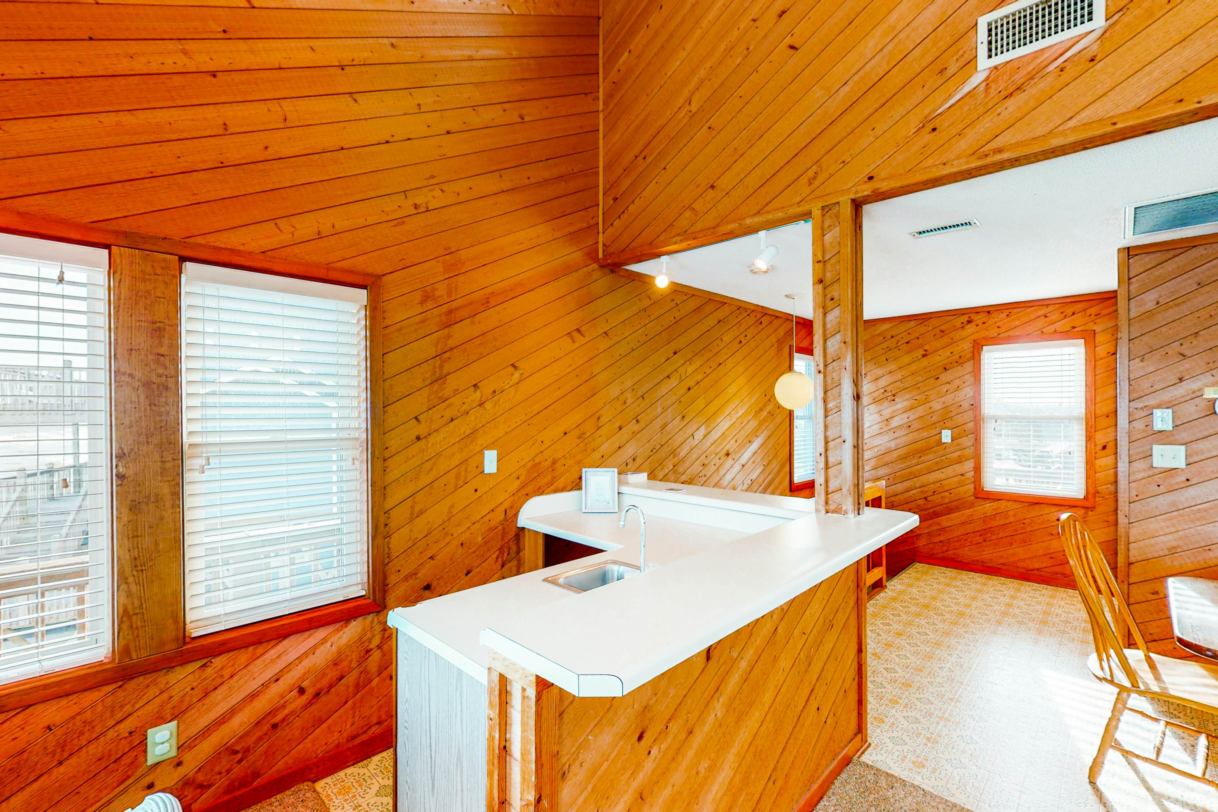 BXTB43 Harper House  #4BB