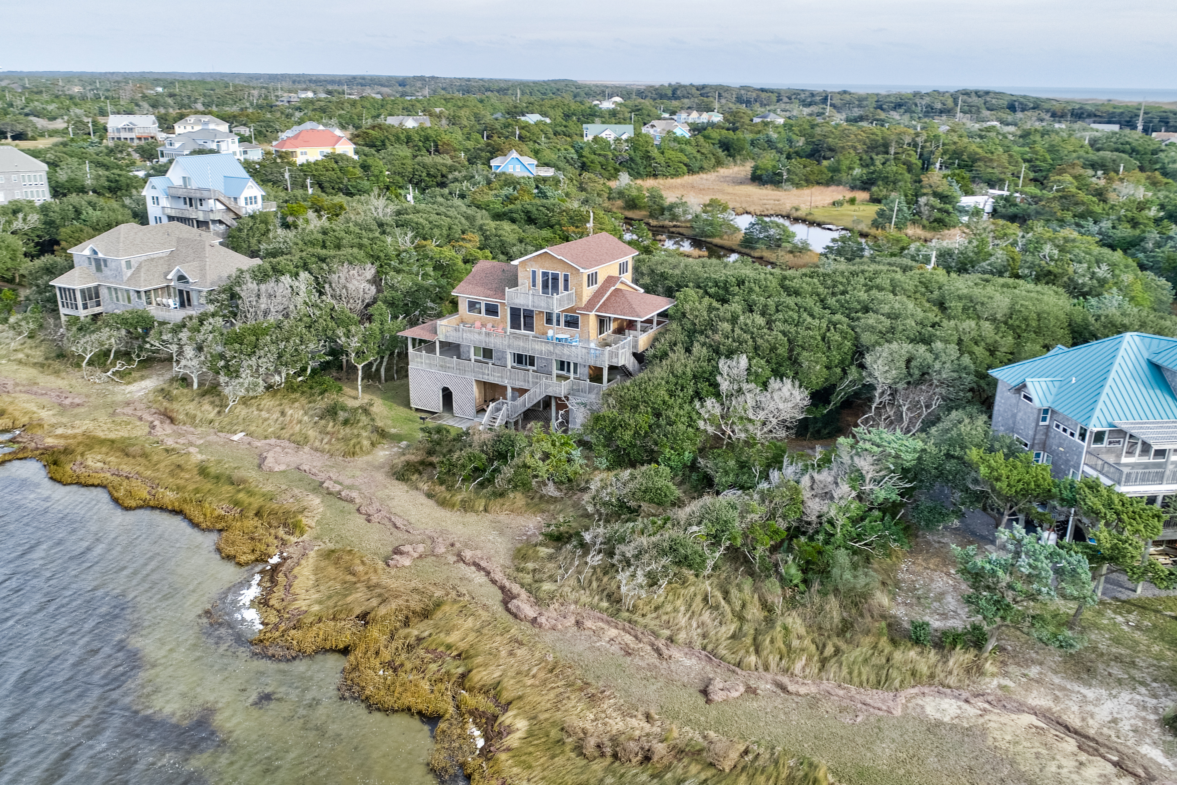 Waterfront home with pool, private hot tub, ocean view, W/D & AC - dog-friendly