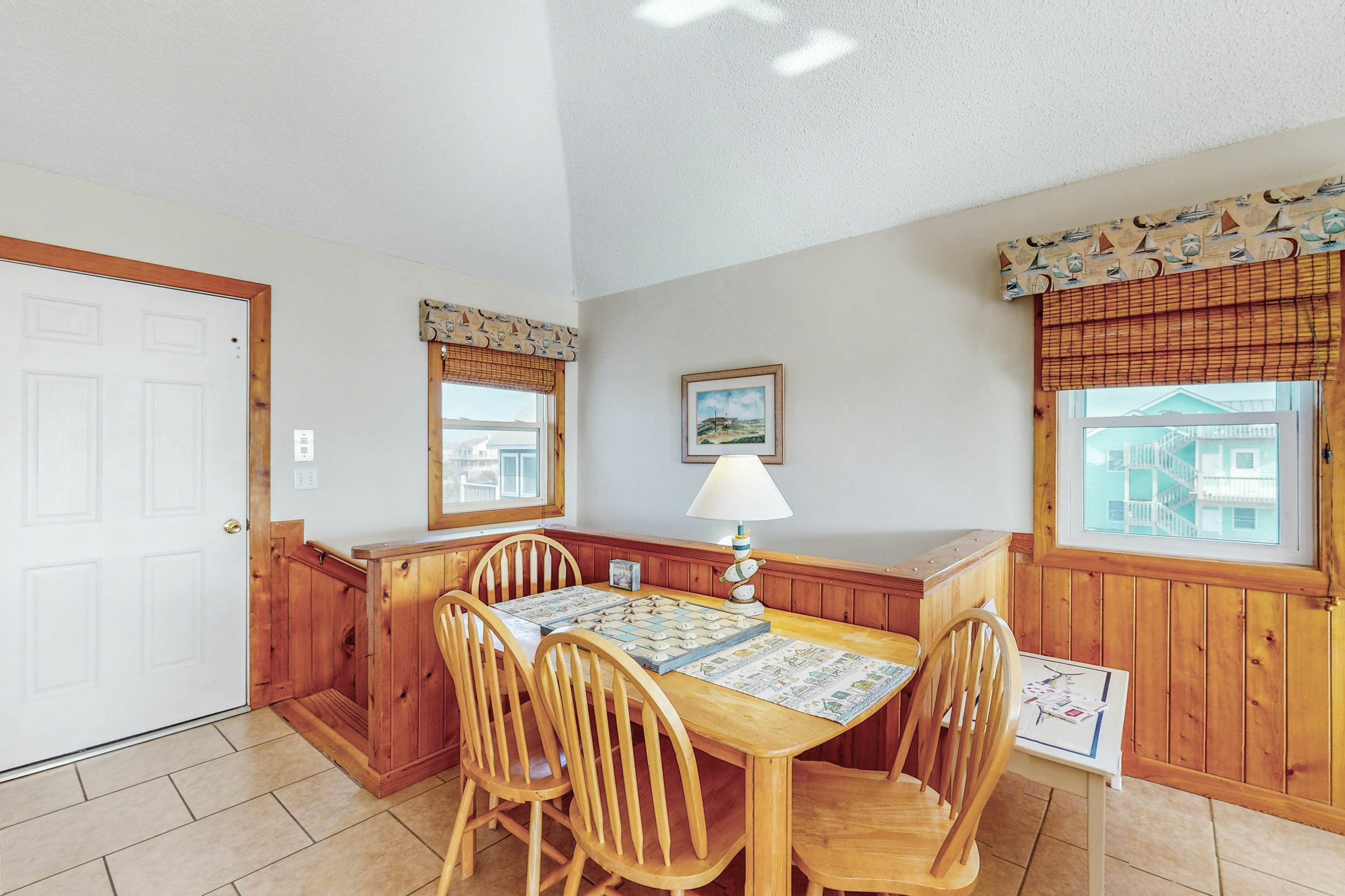 AVKS418 Regatta #18-4