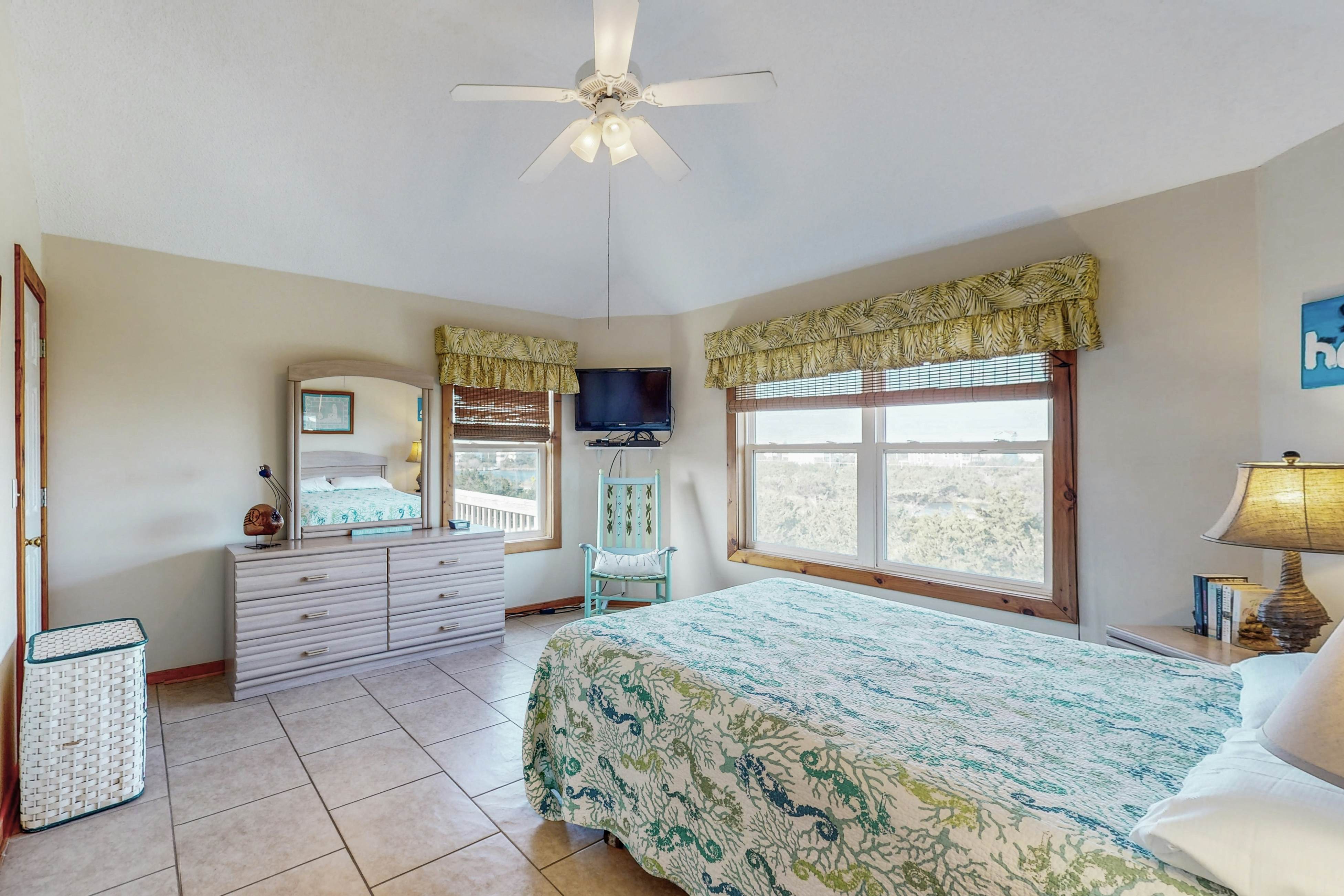 AVKS418 Regatta #18-4