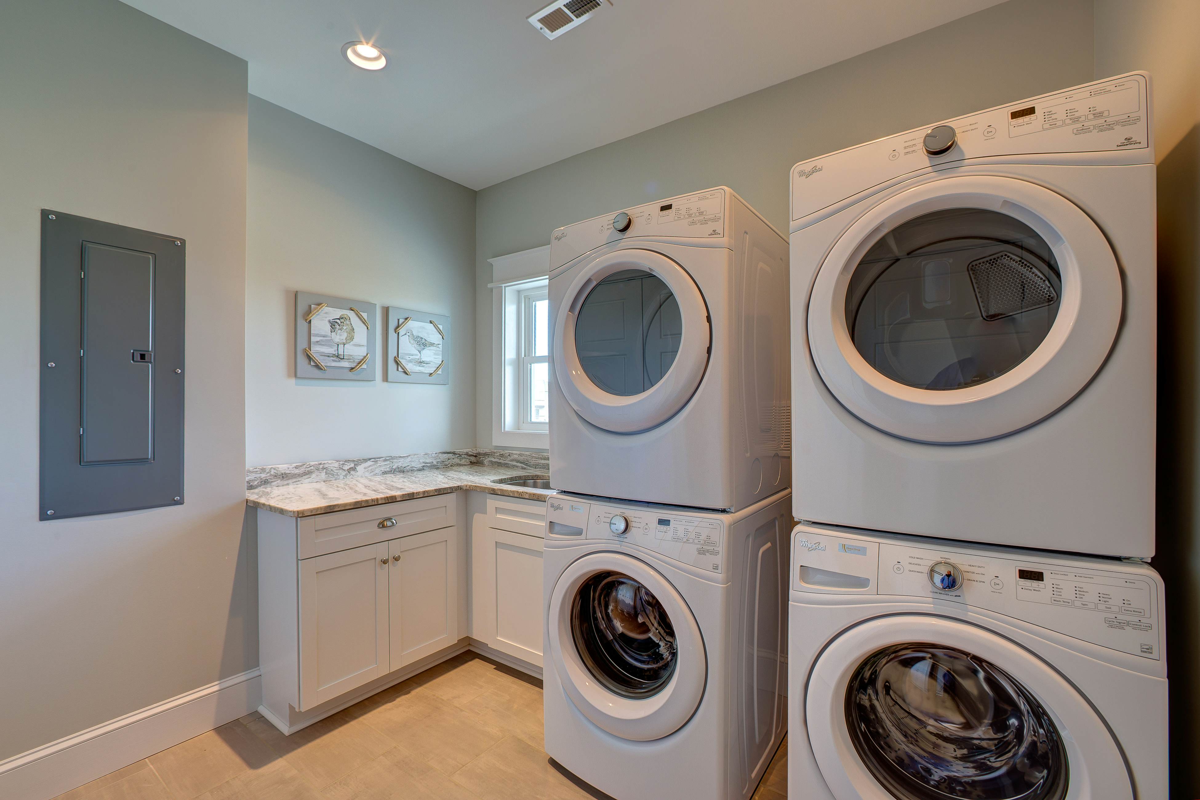 AVLP107 The Kinnakeeter 107