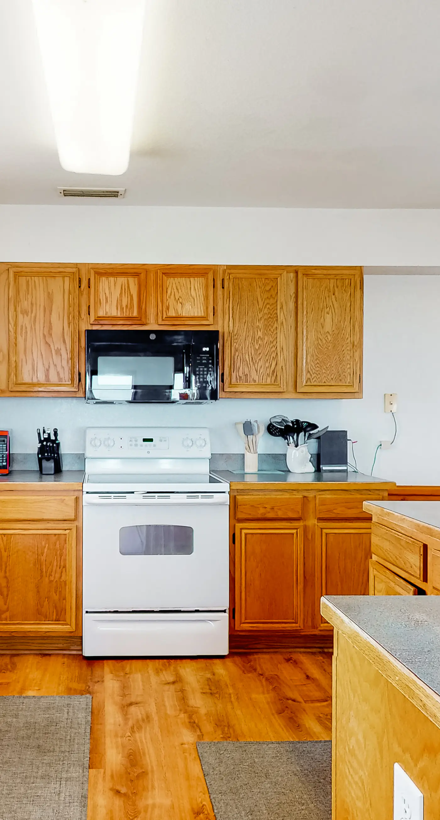 FOBB37 Breezy Point #37-F