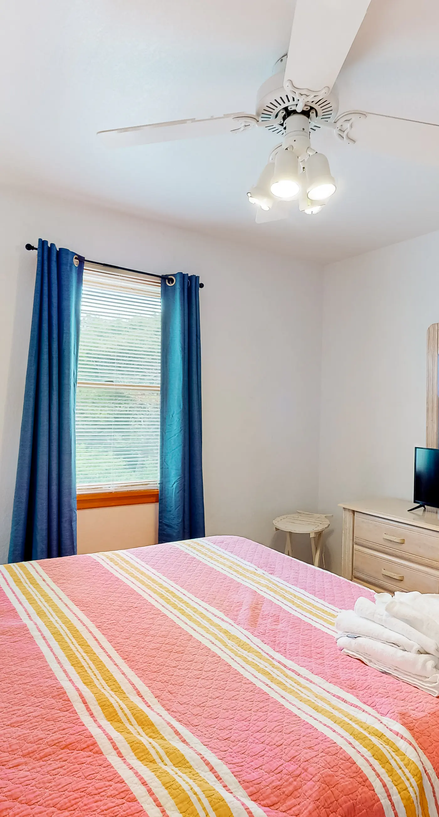 FOBB37 Breezy Point #37-F