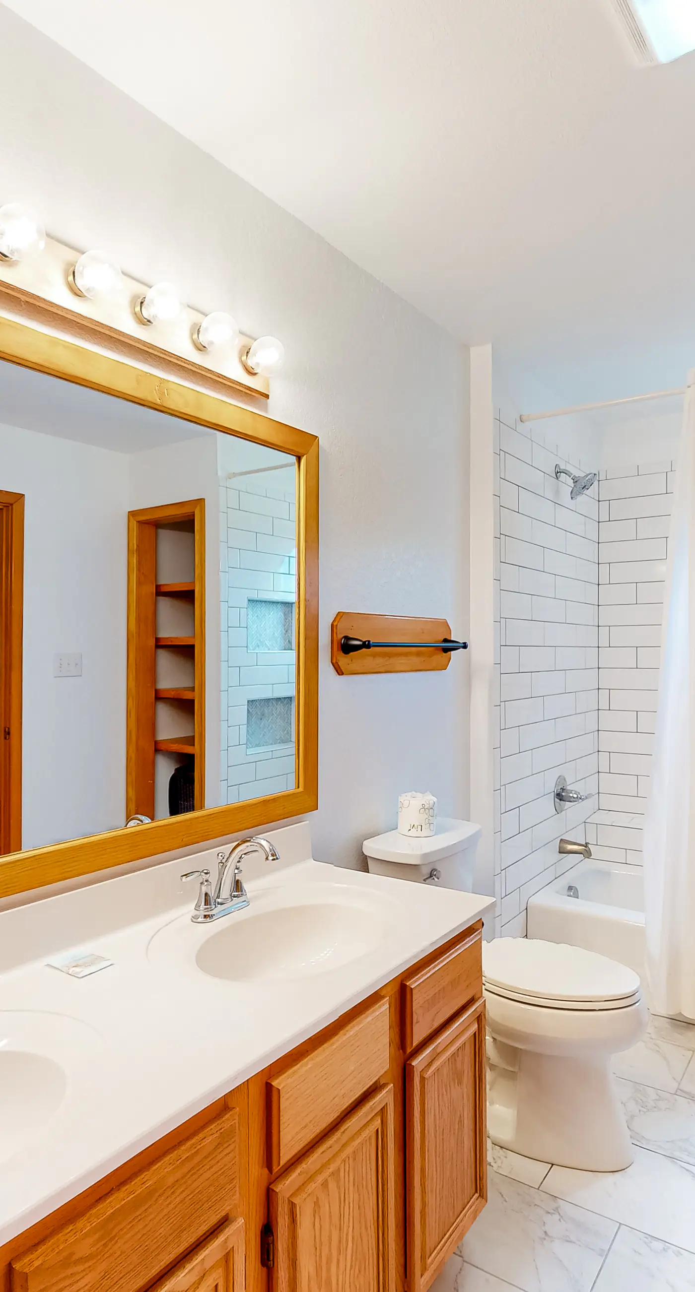 FOBB37 Breezy Point #37-F