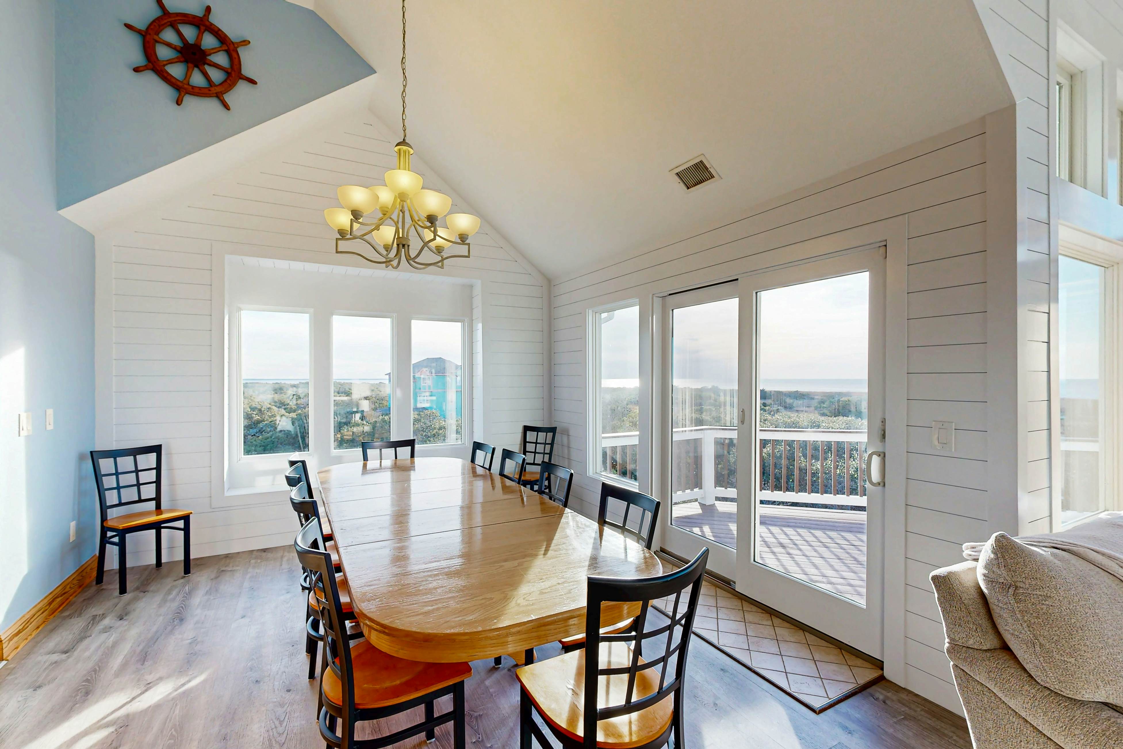 AVKS1115 The Oaks #15-11