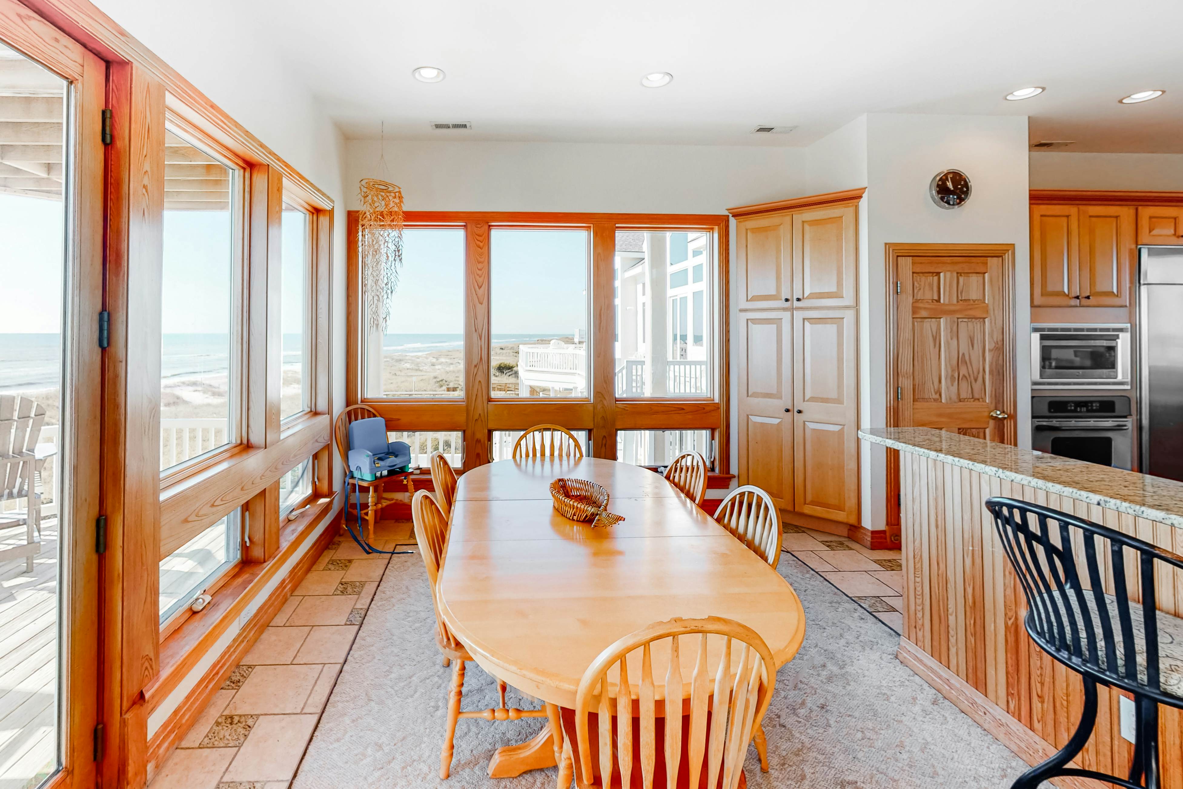 HAHL112 Pinch Me #12H