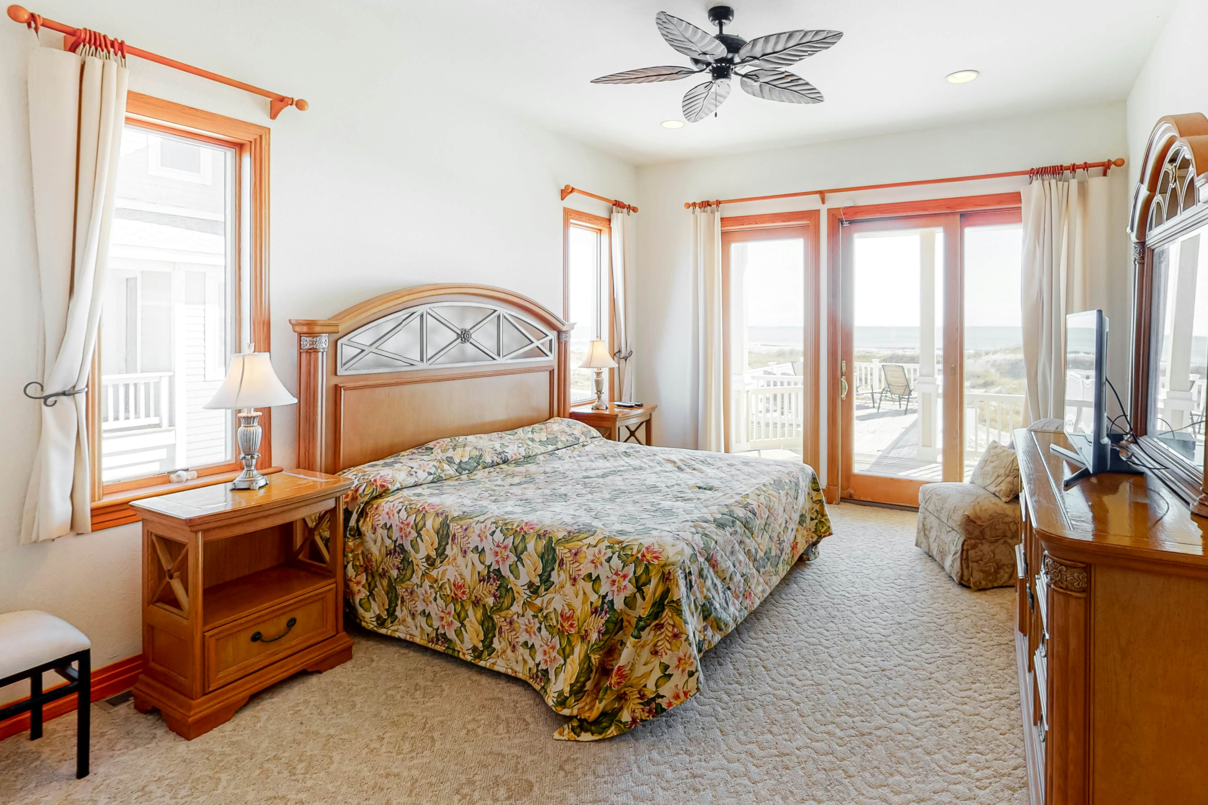 HAHL112 Pinch Me #12H