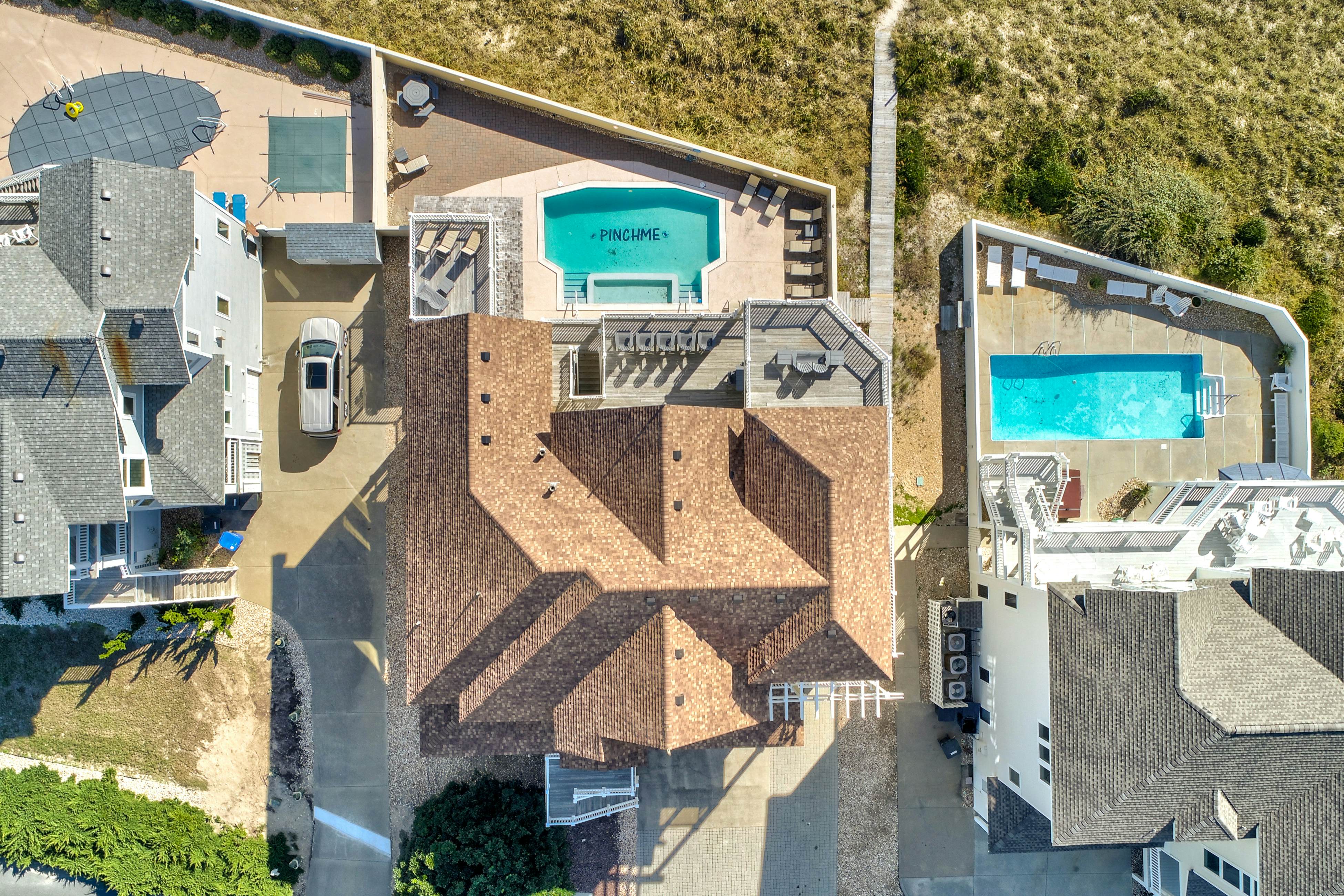 HAHL112 Pinch Me #12H