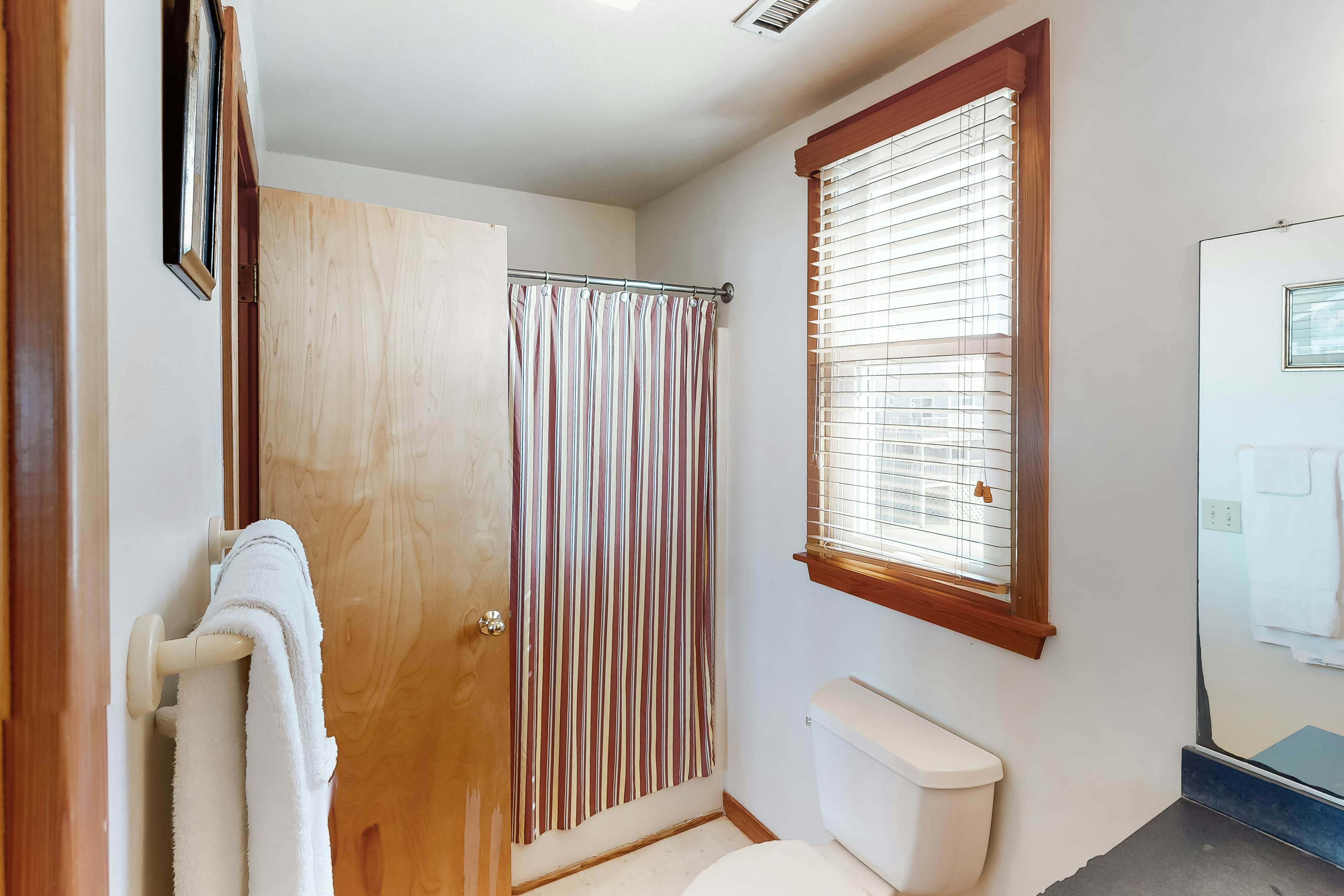 AVIC1 Island Sun  #1-I