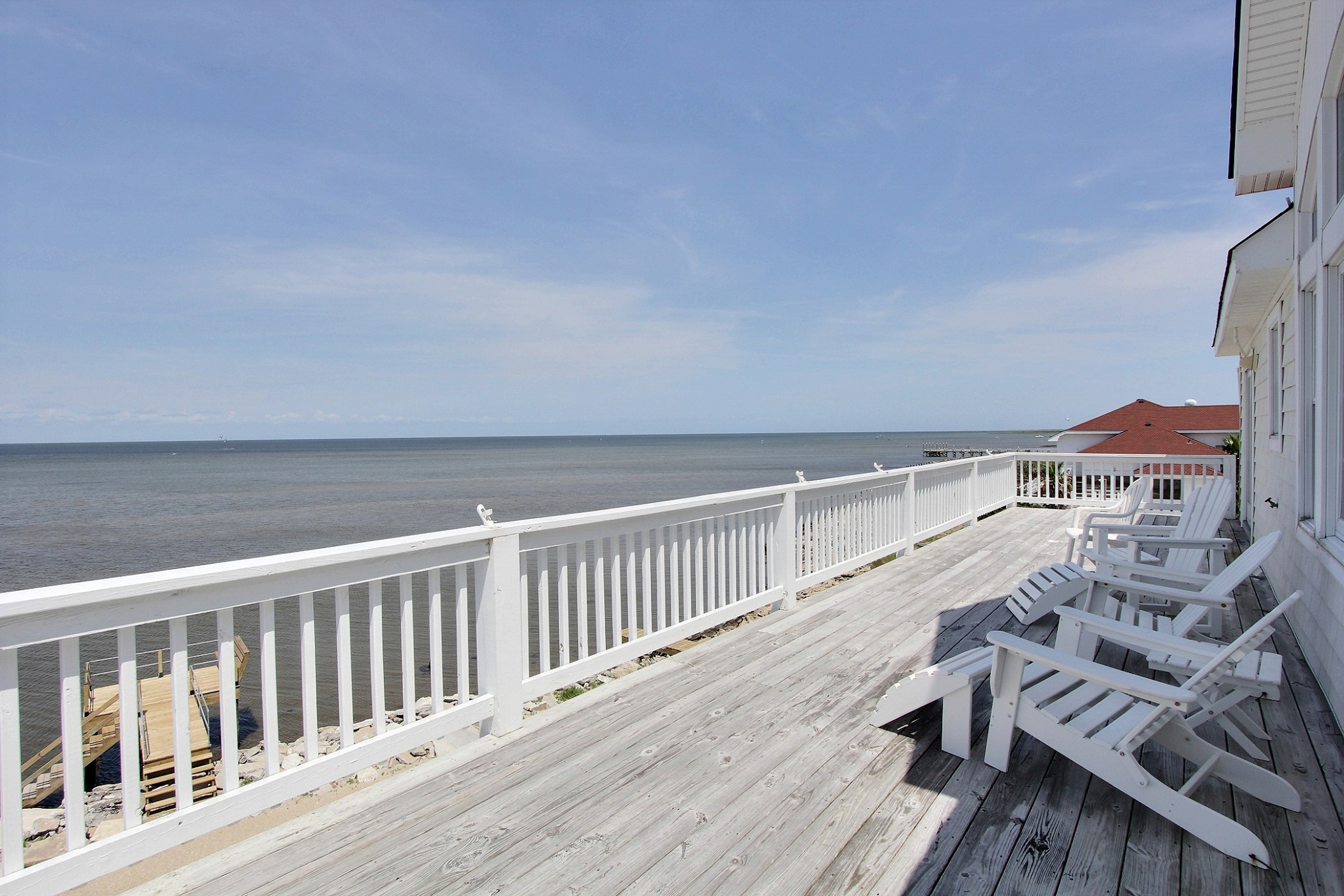 Dog-friendly waterfront house with private pool, hot tub, ocean views & AC