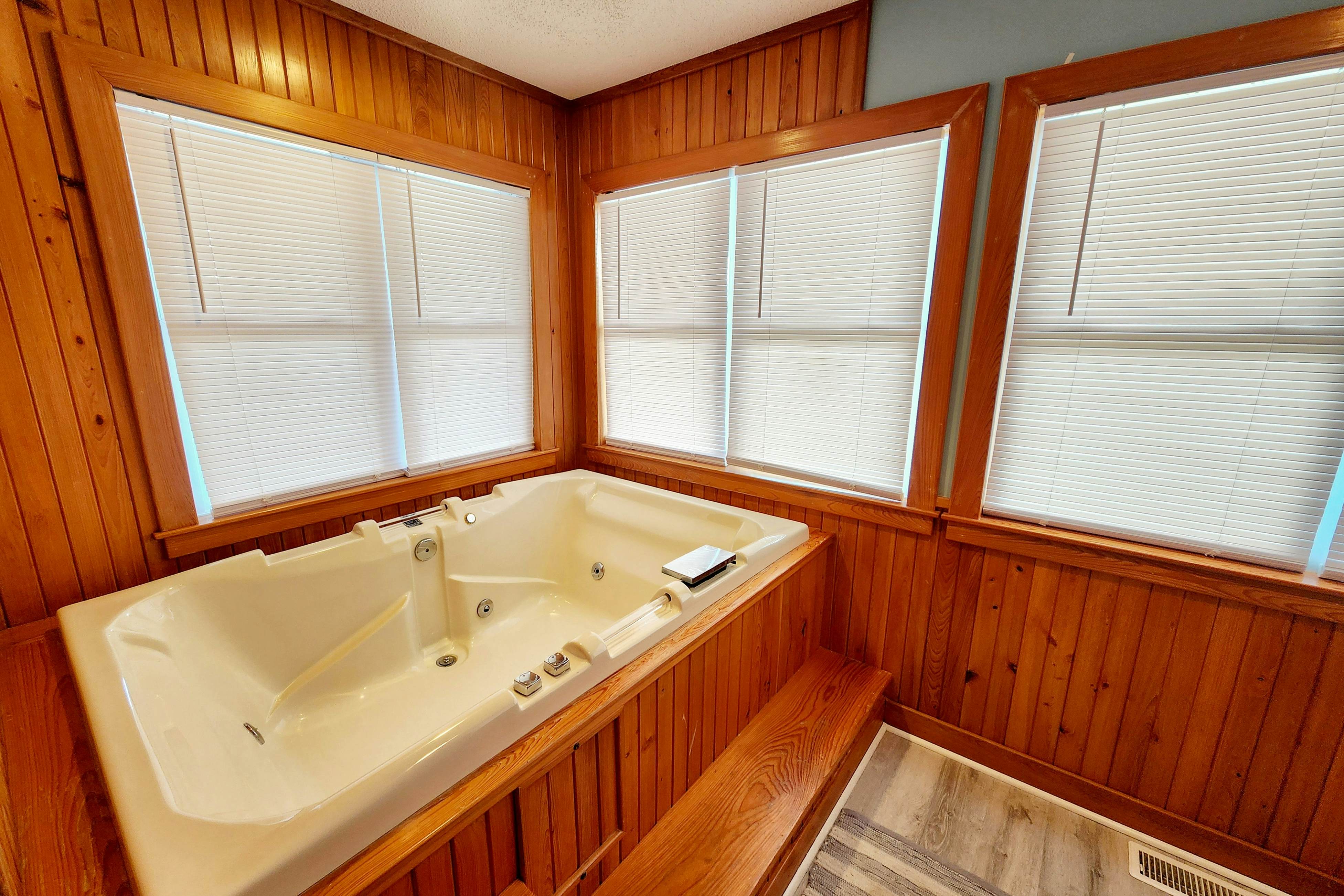 AV330 Gail's Force 330