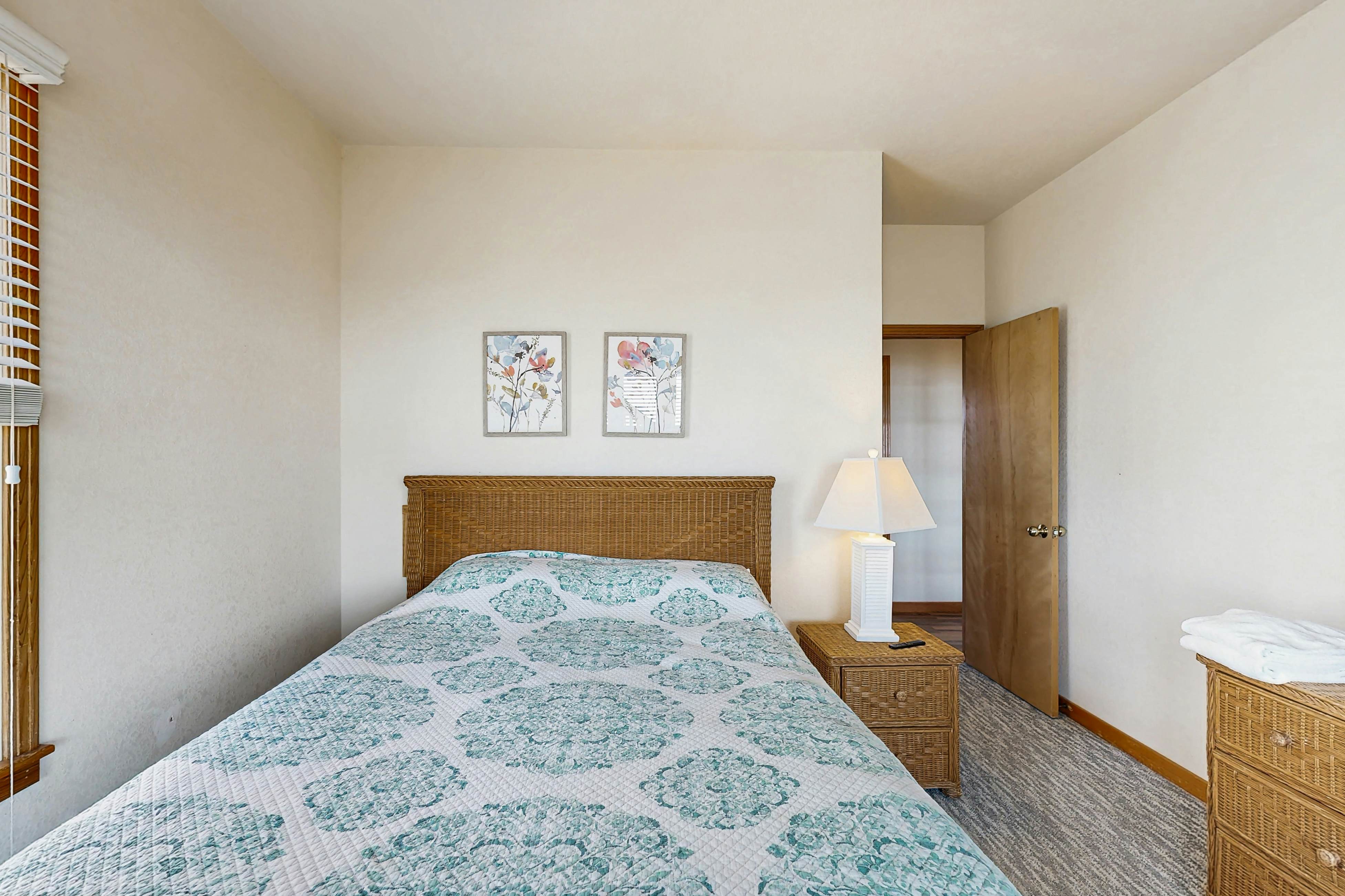 AVIC13 Island Gust  #13-I