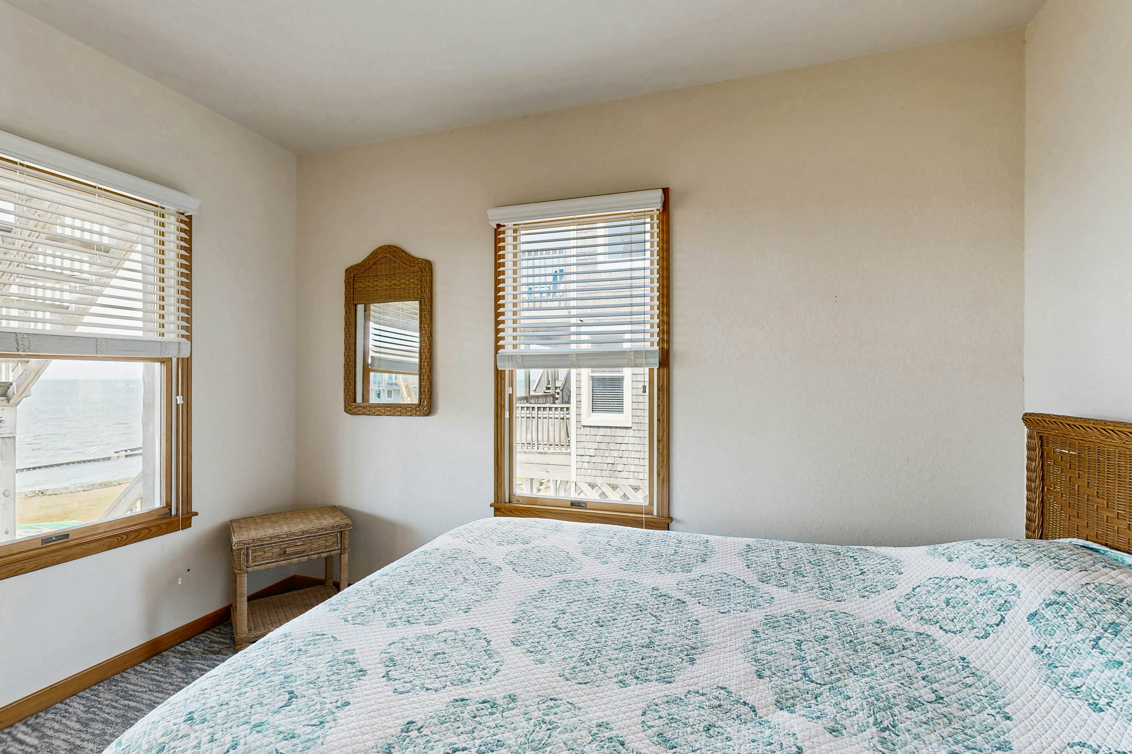 AVIC13 Island Gust  #13-I