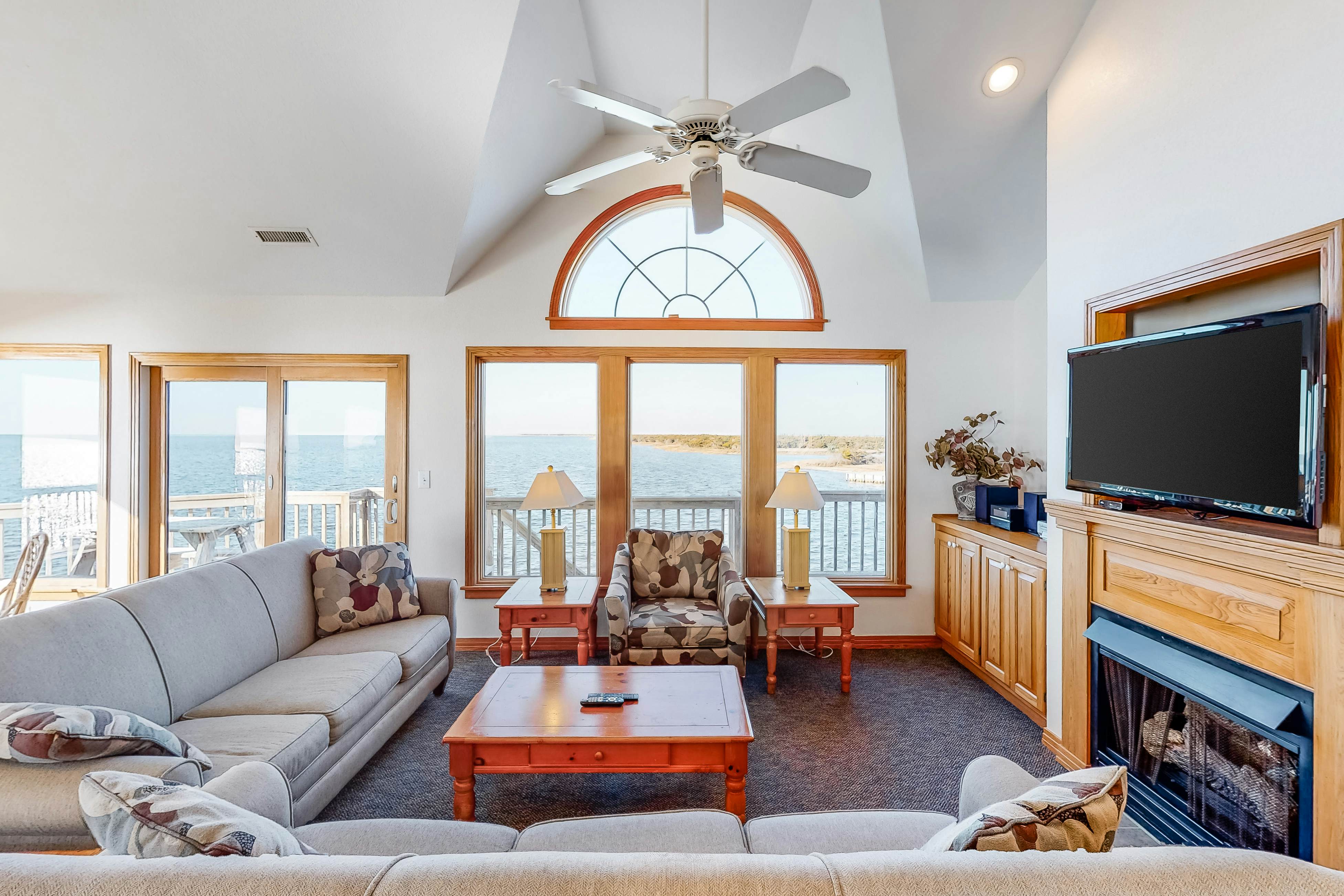 AVIC15 Island Thunder  #15-I