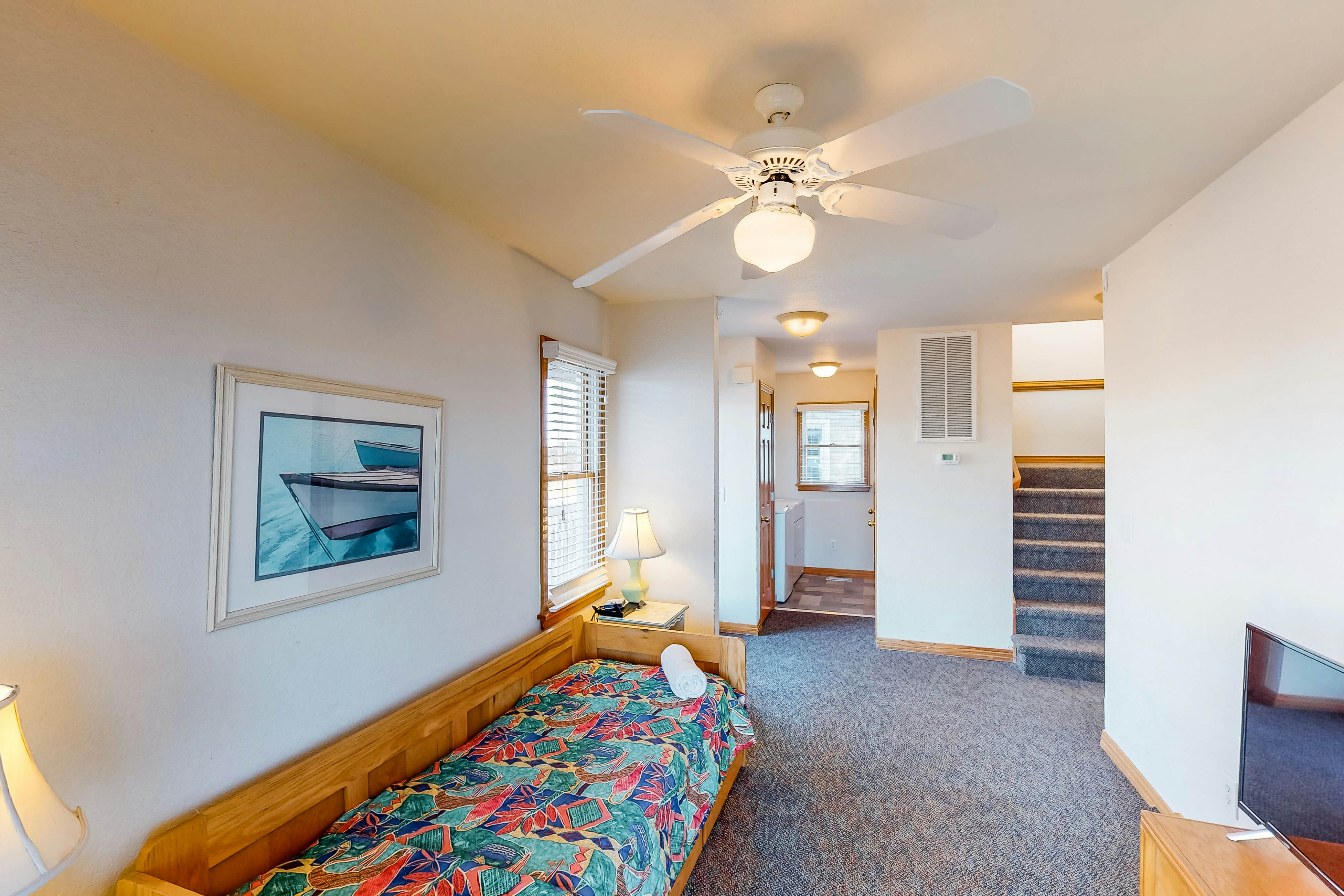 AVIC15 Island Thunder  #15-I