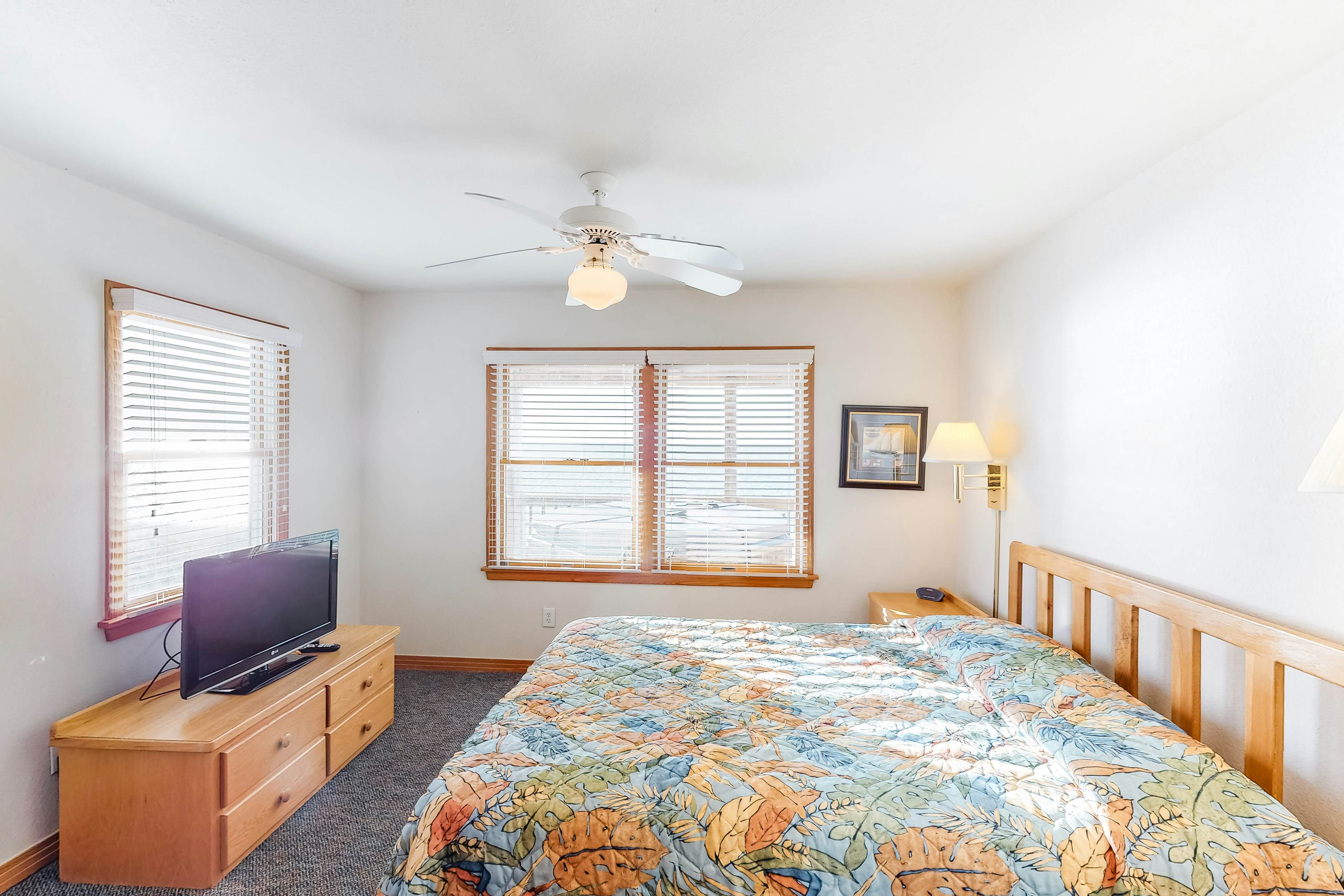 AVIC15 Island Thunder  #15-I