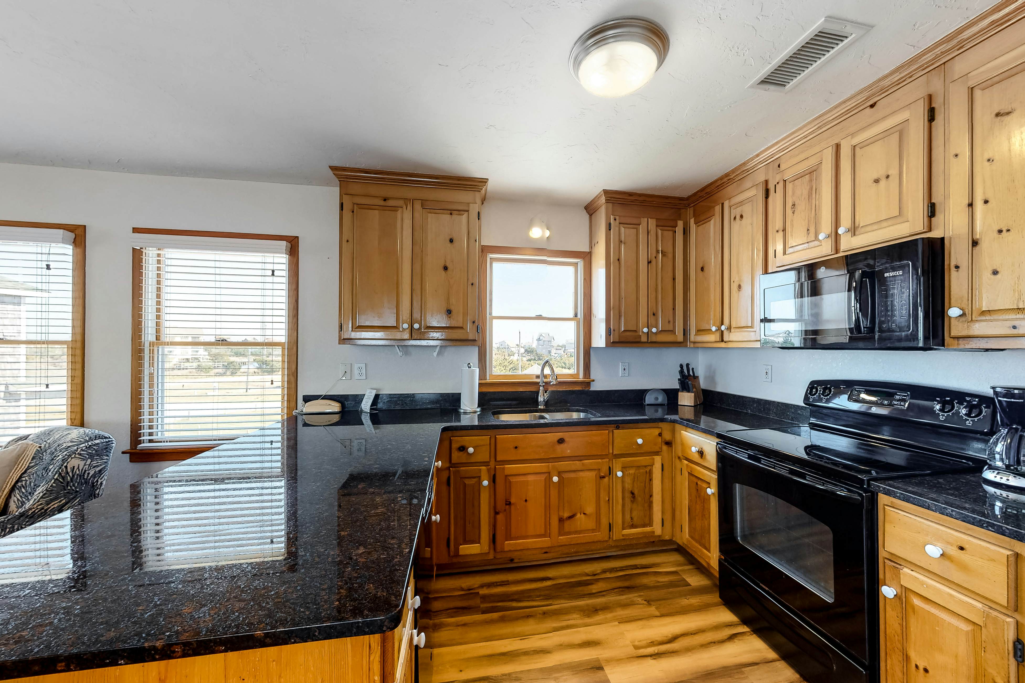 AVIC5 Island Gale  #5-I