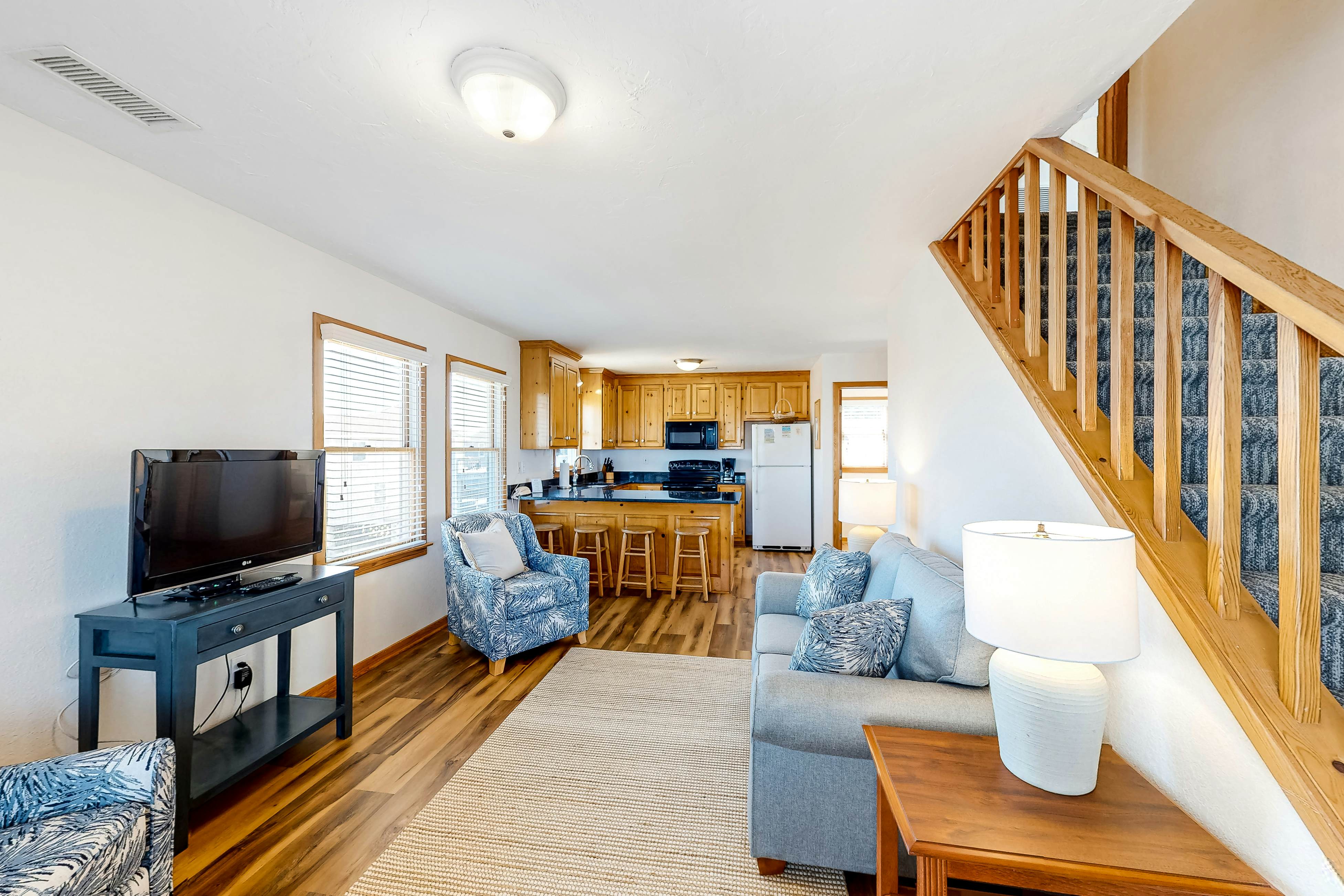 AVIC5 Island Gale  #5-I