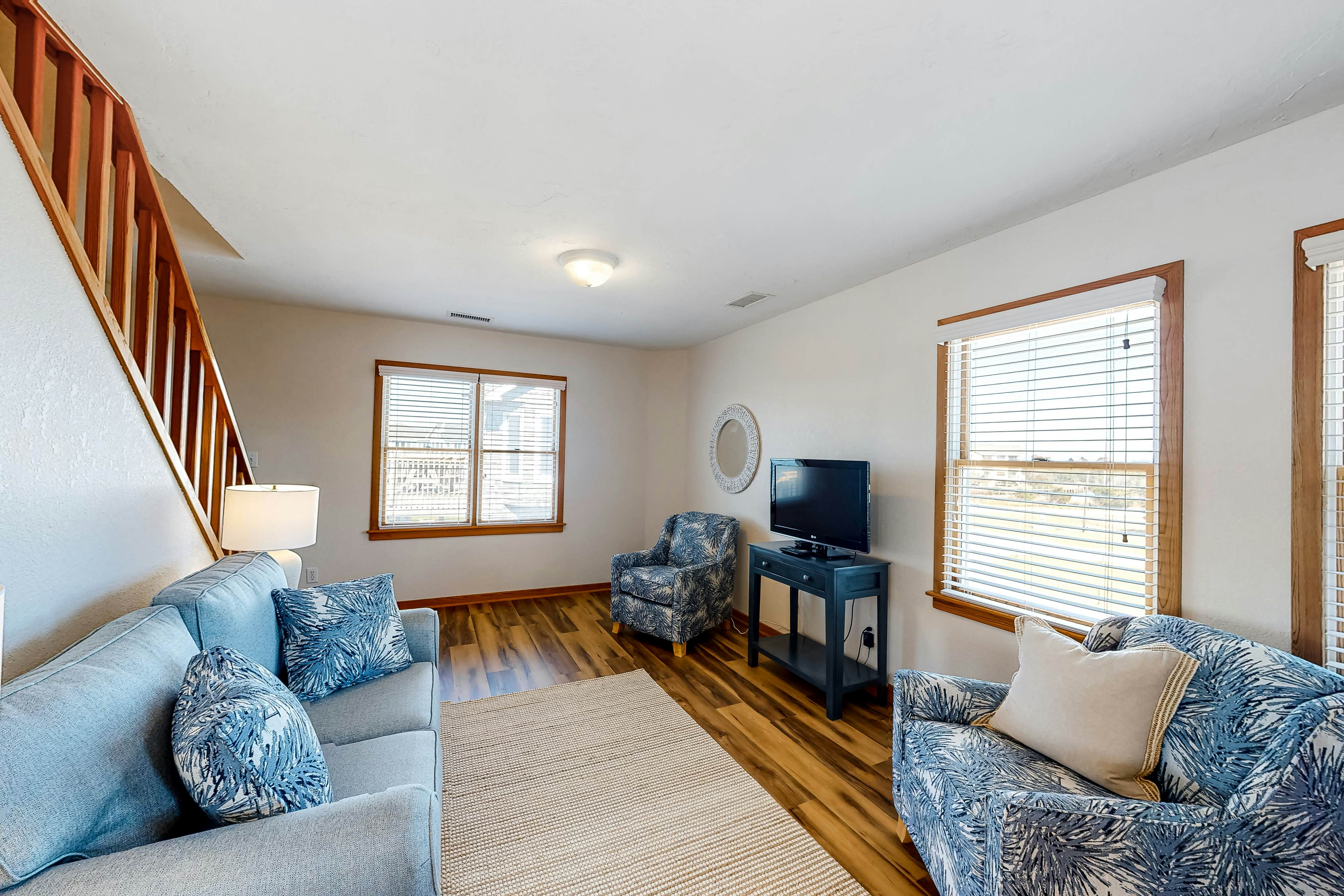 AVIC5 Island Gale  #5-I