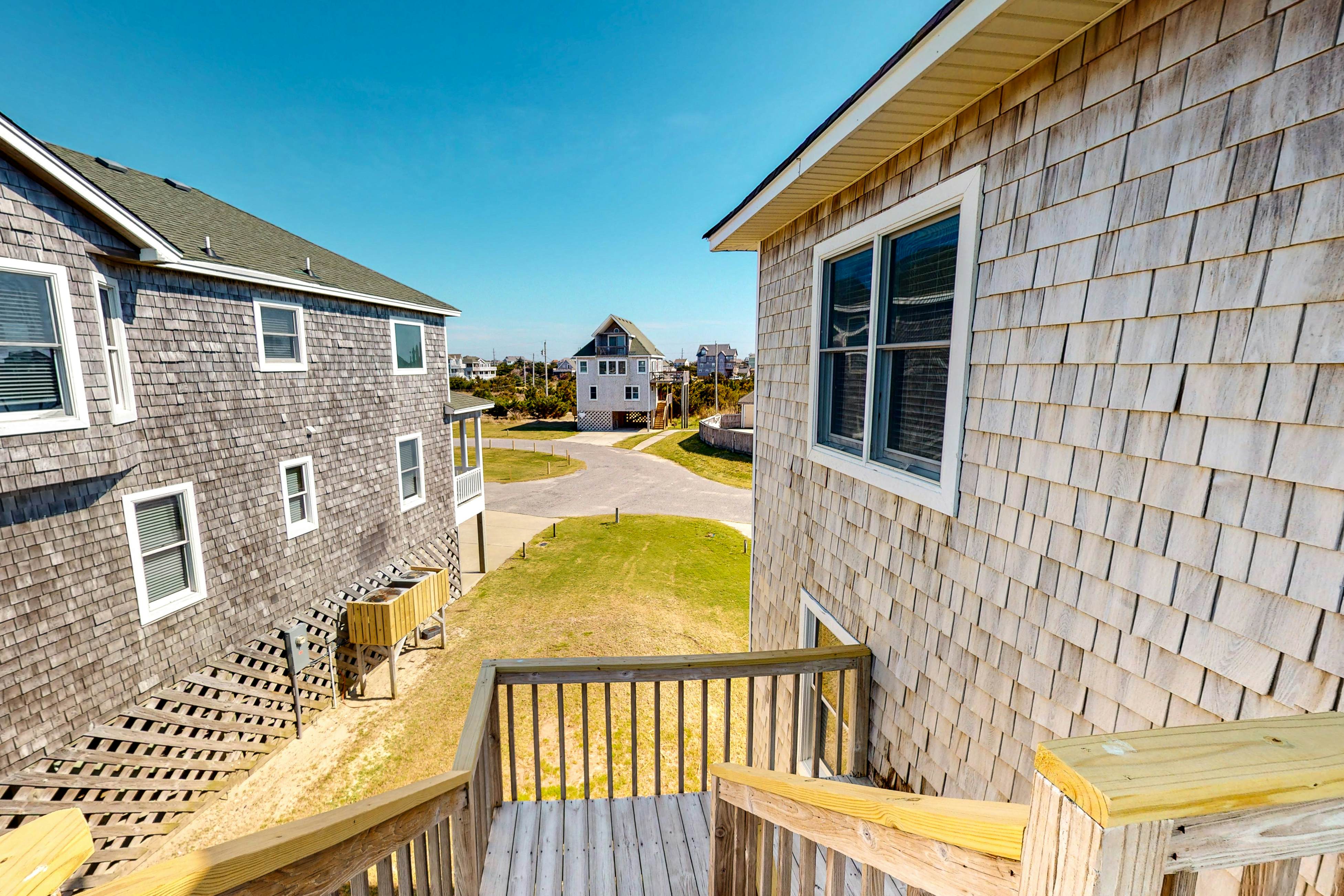 AVIC5 Island Gale  #5-I