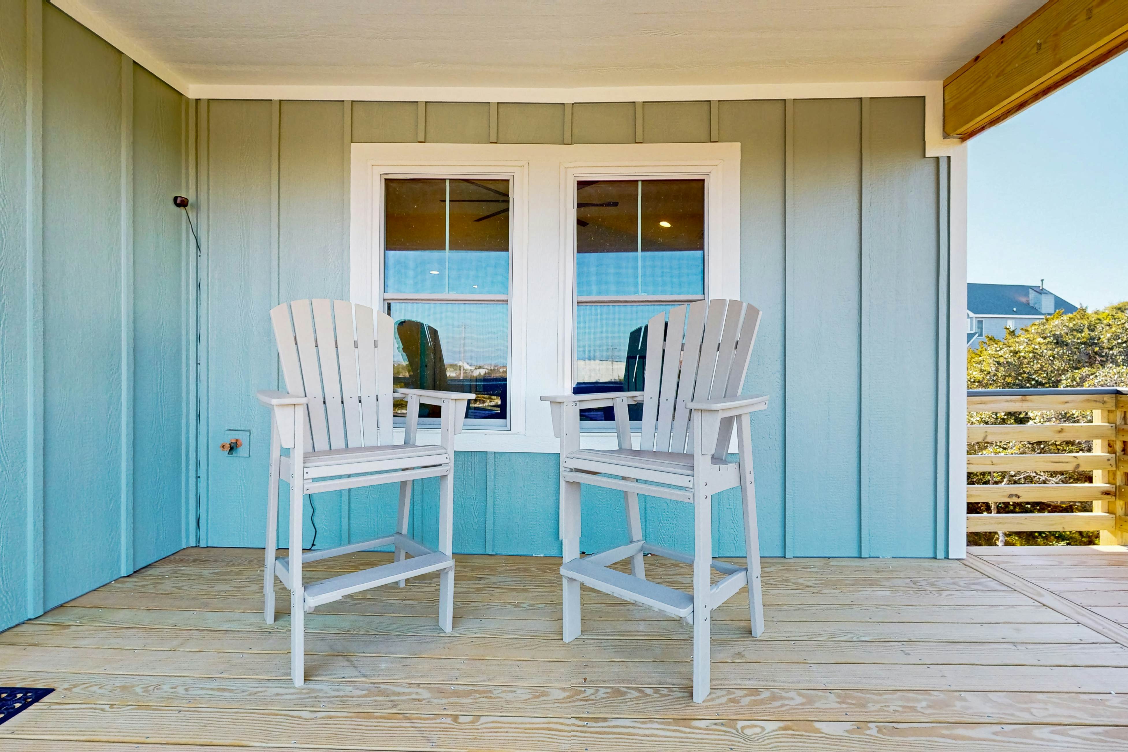 AVKS1125A The Green Turtle  - Upstairs