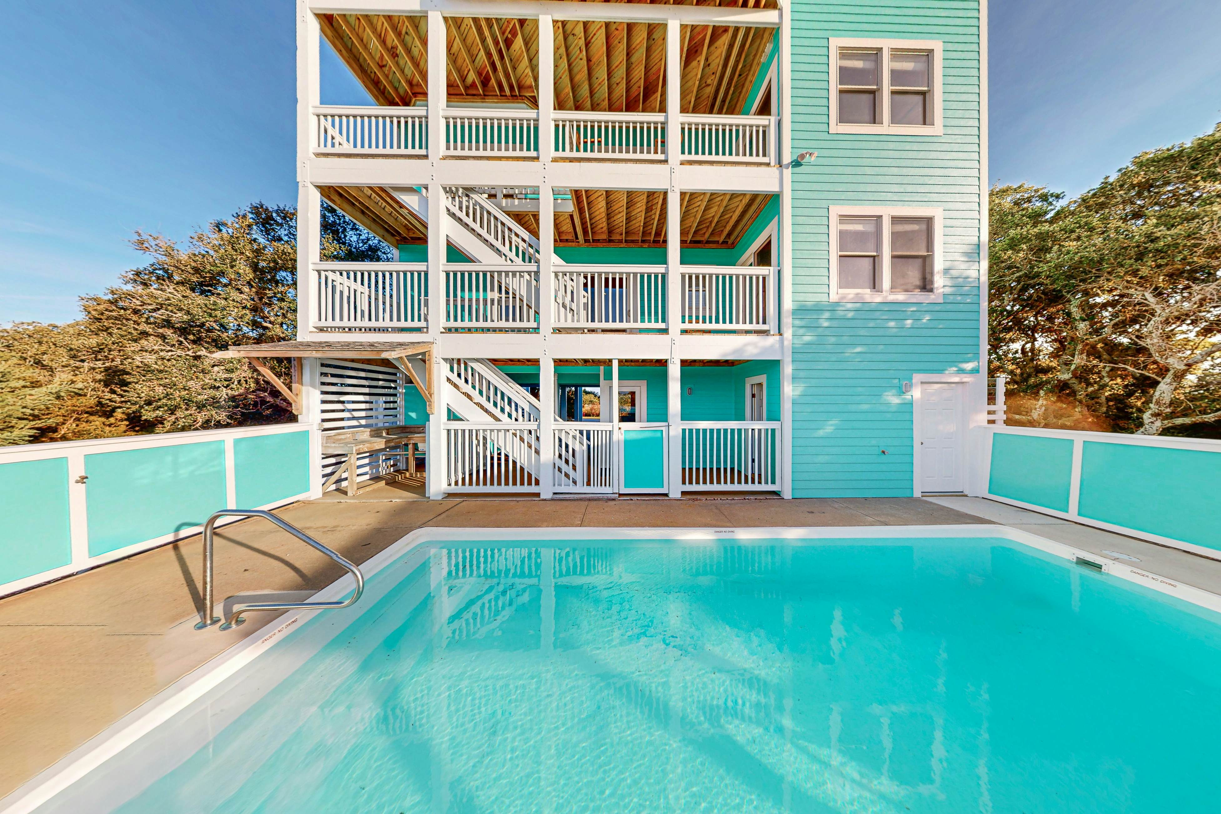 AVKS2218 Blue Waters #18-22