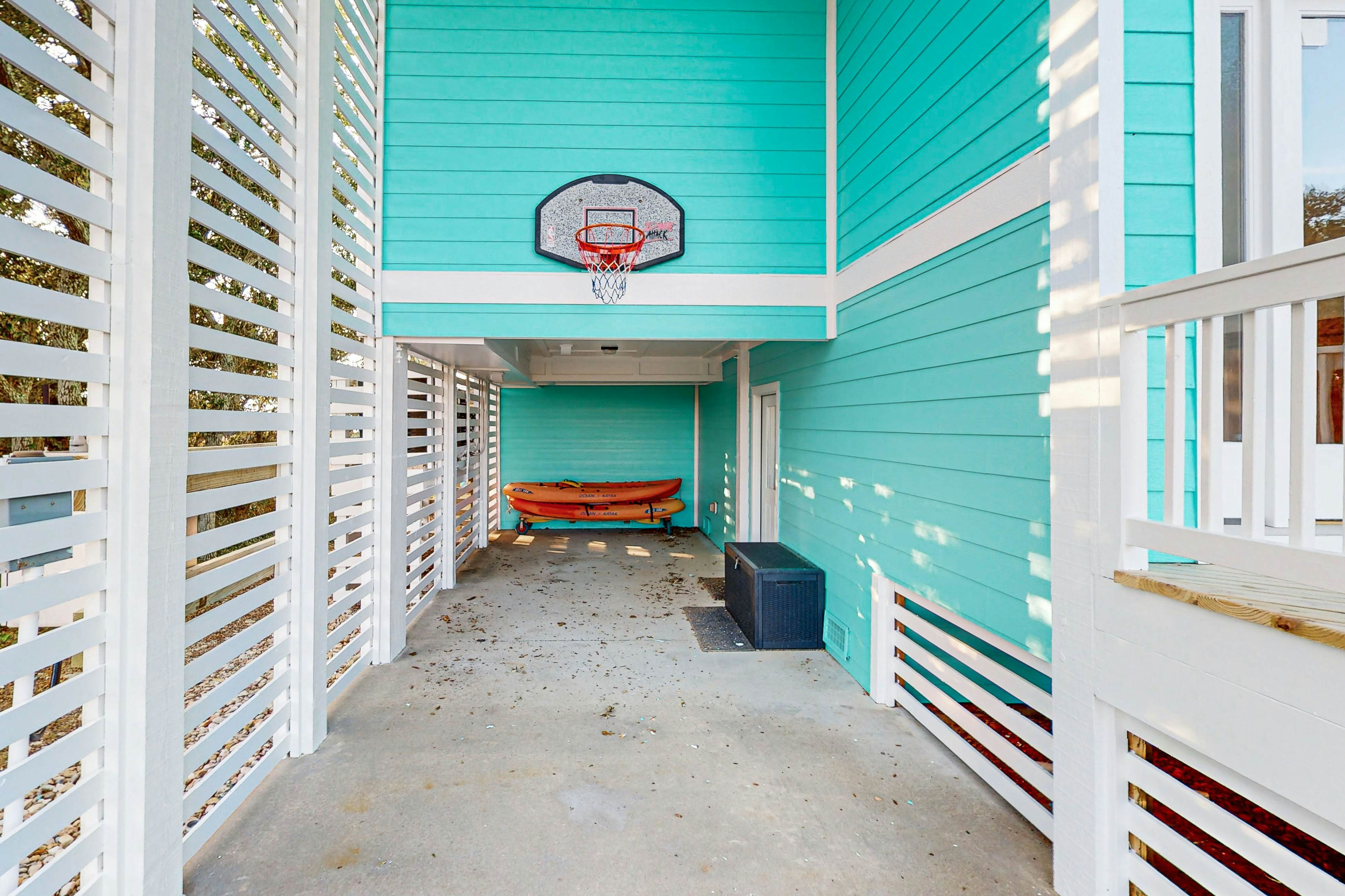 AVKS2218 Blue Waters #18-22