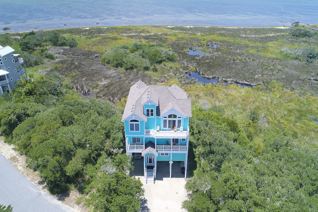 Sound front home with amazing views, private pool, hot tub, theater & rec room