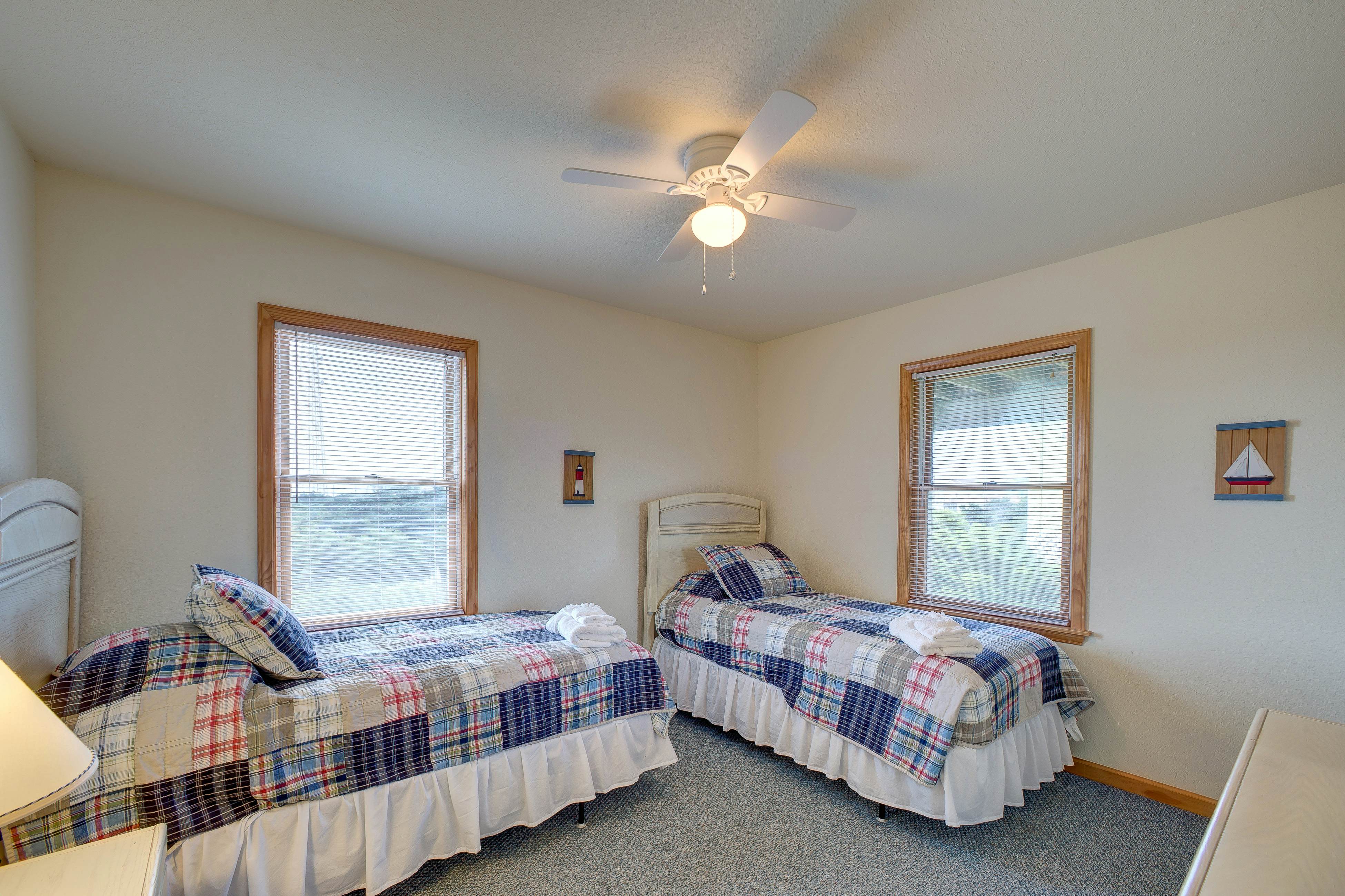 RO574 Out of the Blue 574