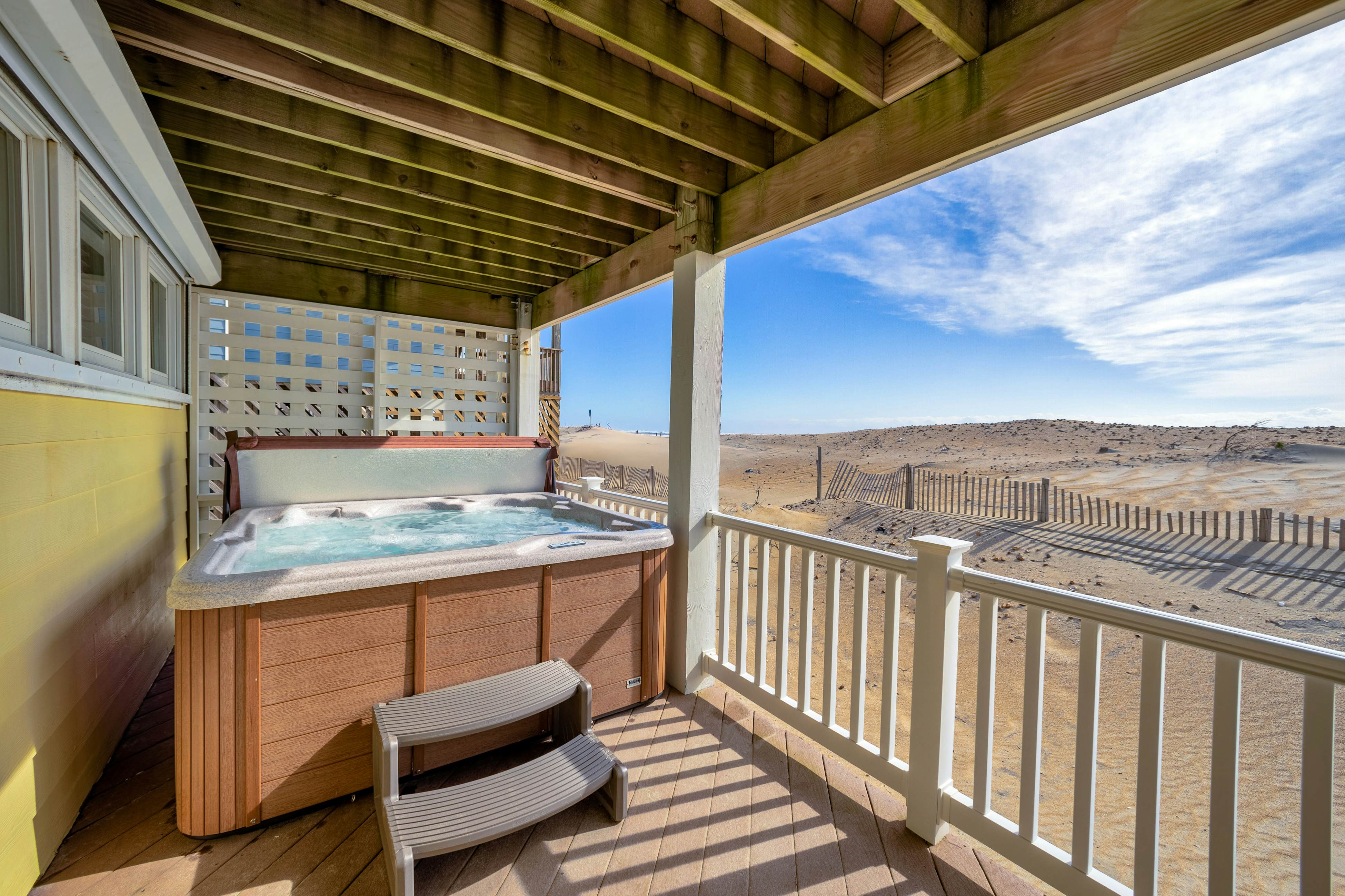 AV220 Coastal Charm 220