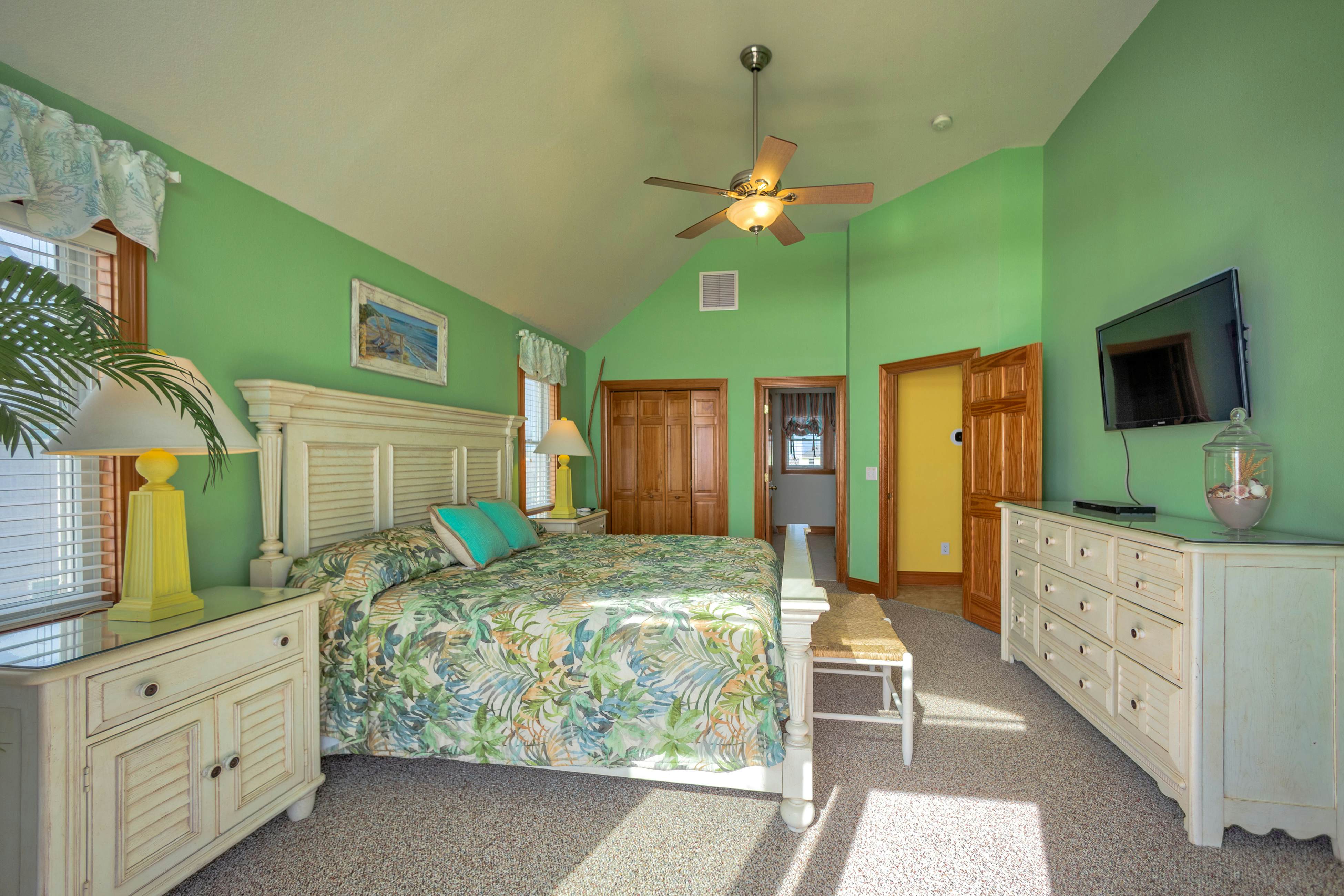 AV220 Coastal Charm 220