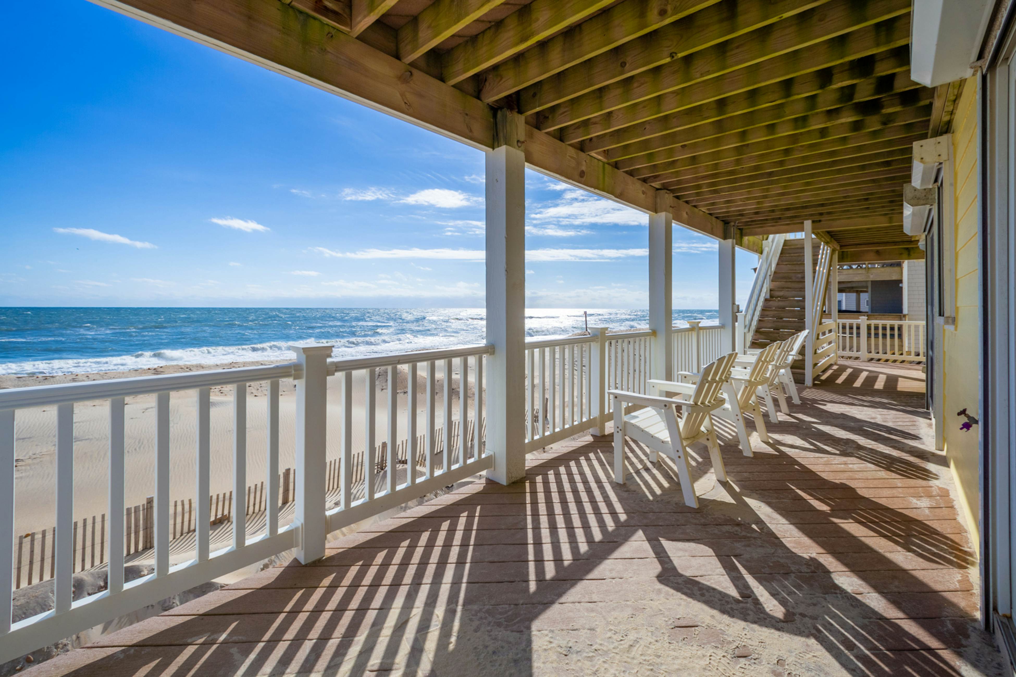 AV220 Coastal Charm 220