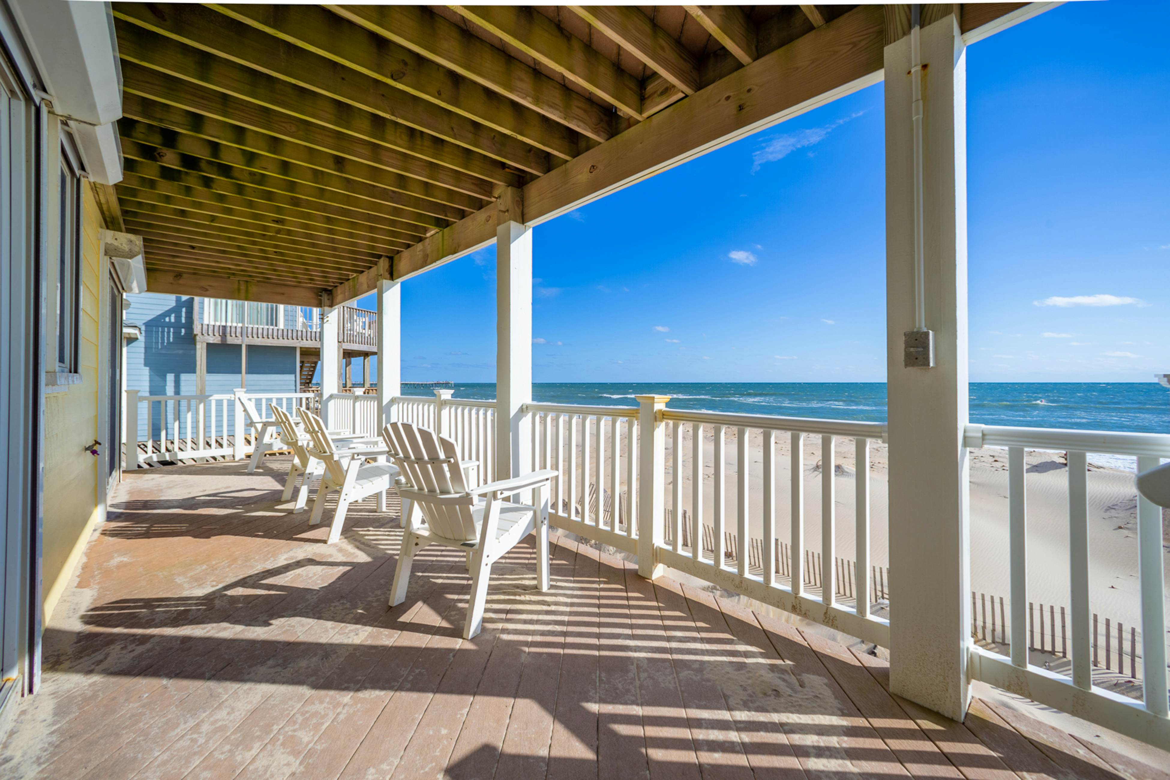 AV220 Coastal Charm 220