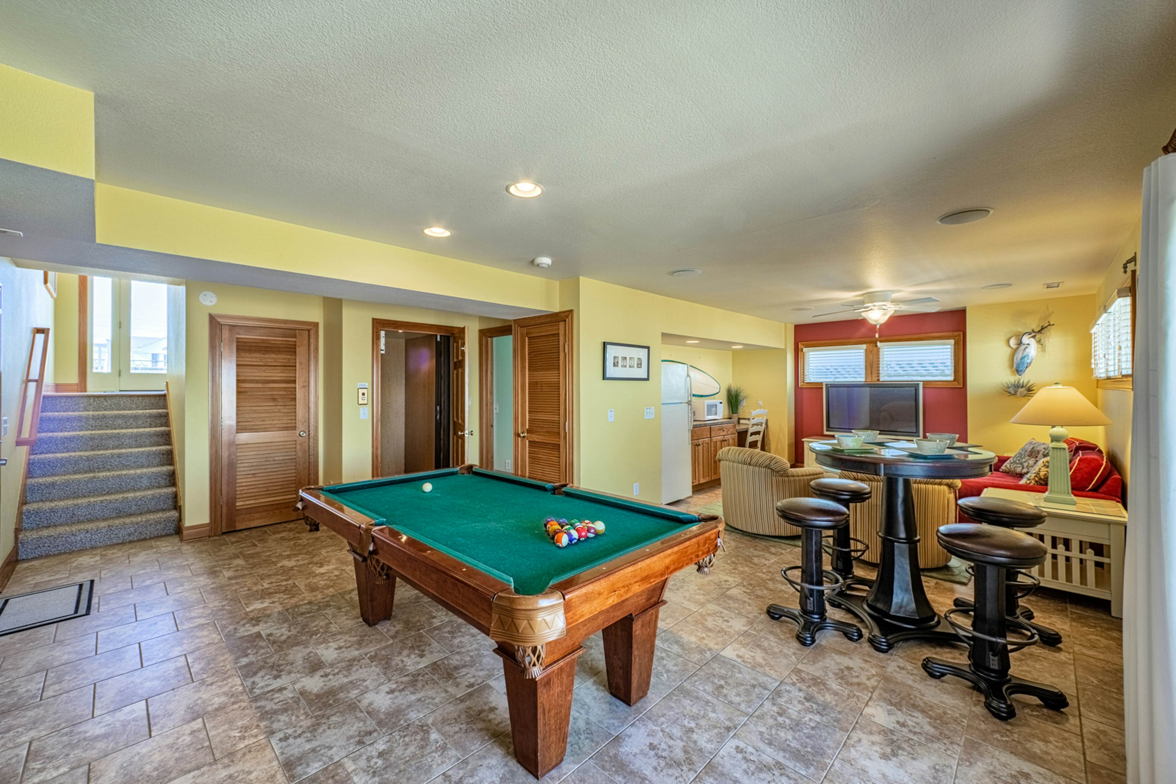 AV220 Coastal Charm 220