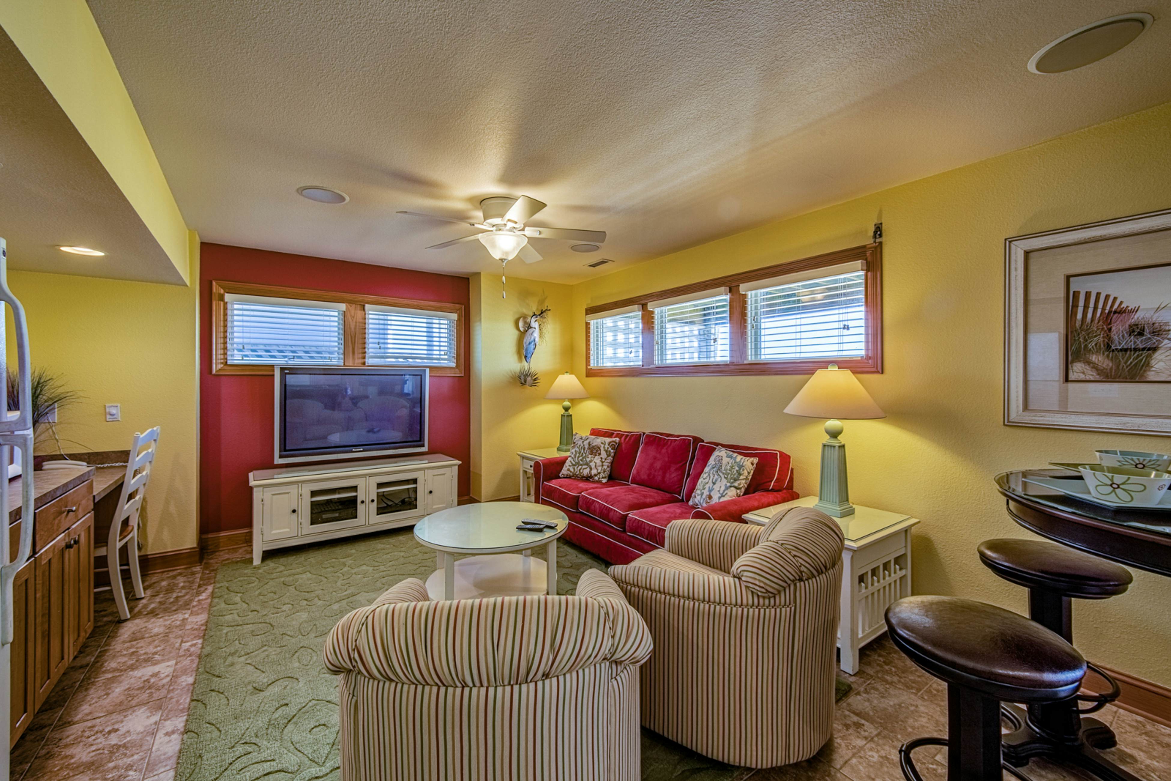 AV220 Coastal Charm 220