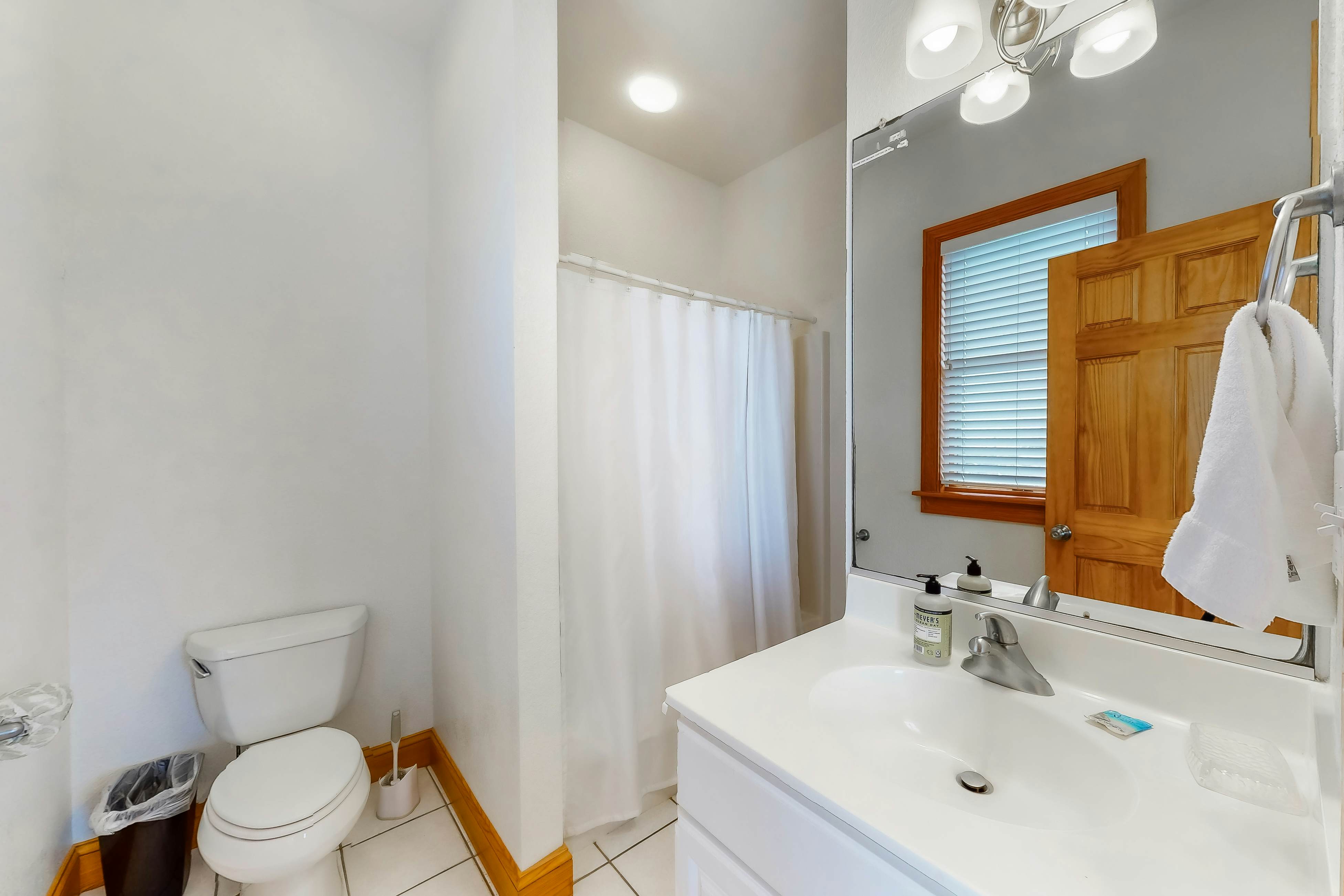 BXBP7 Whispering Sands #7-B