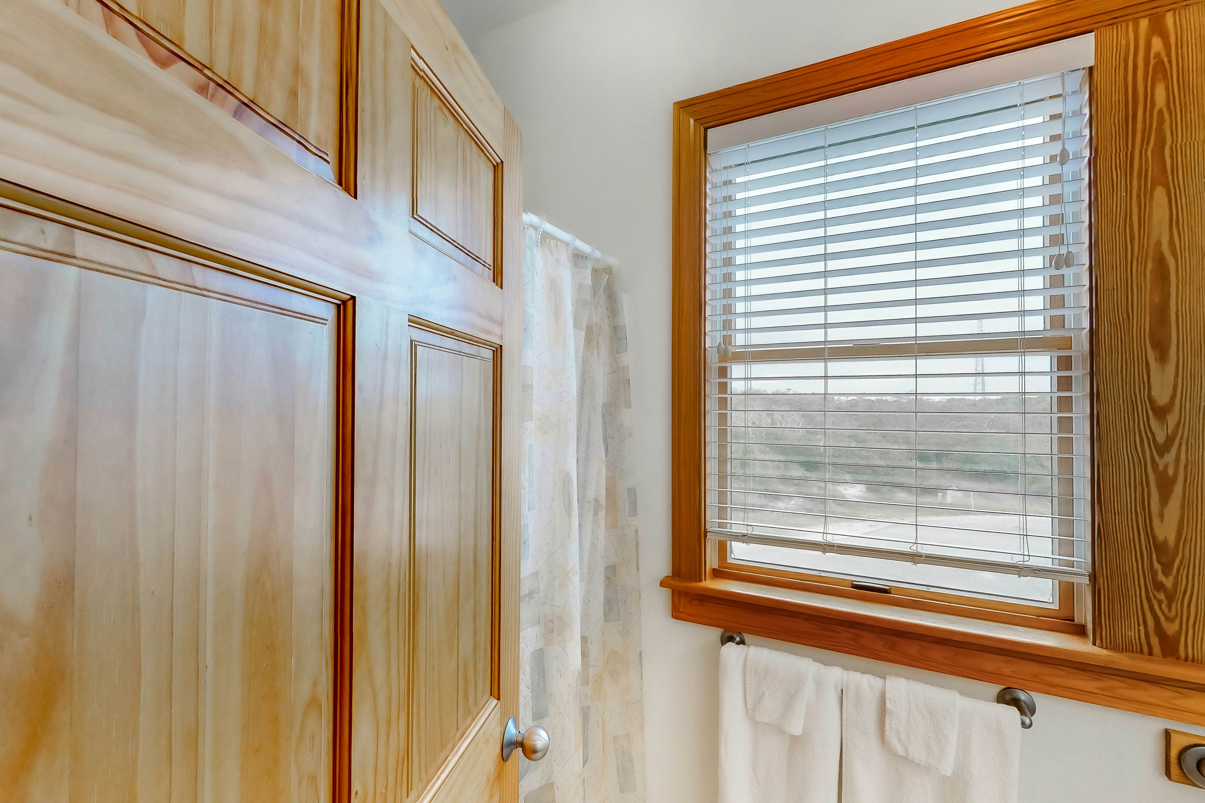 BXBP7 Whispering Sands #7-B