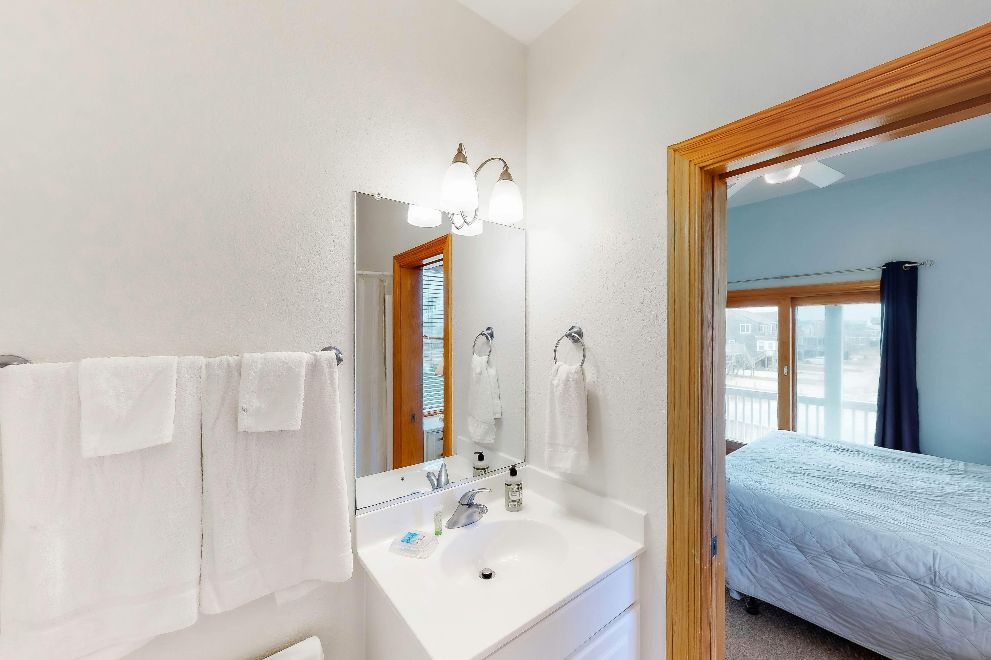 BXBP7 Whispering Sands #7-B