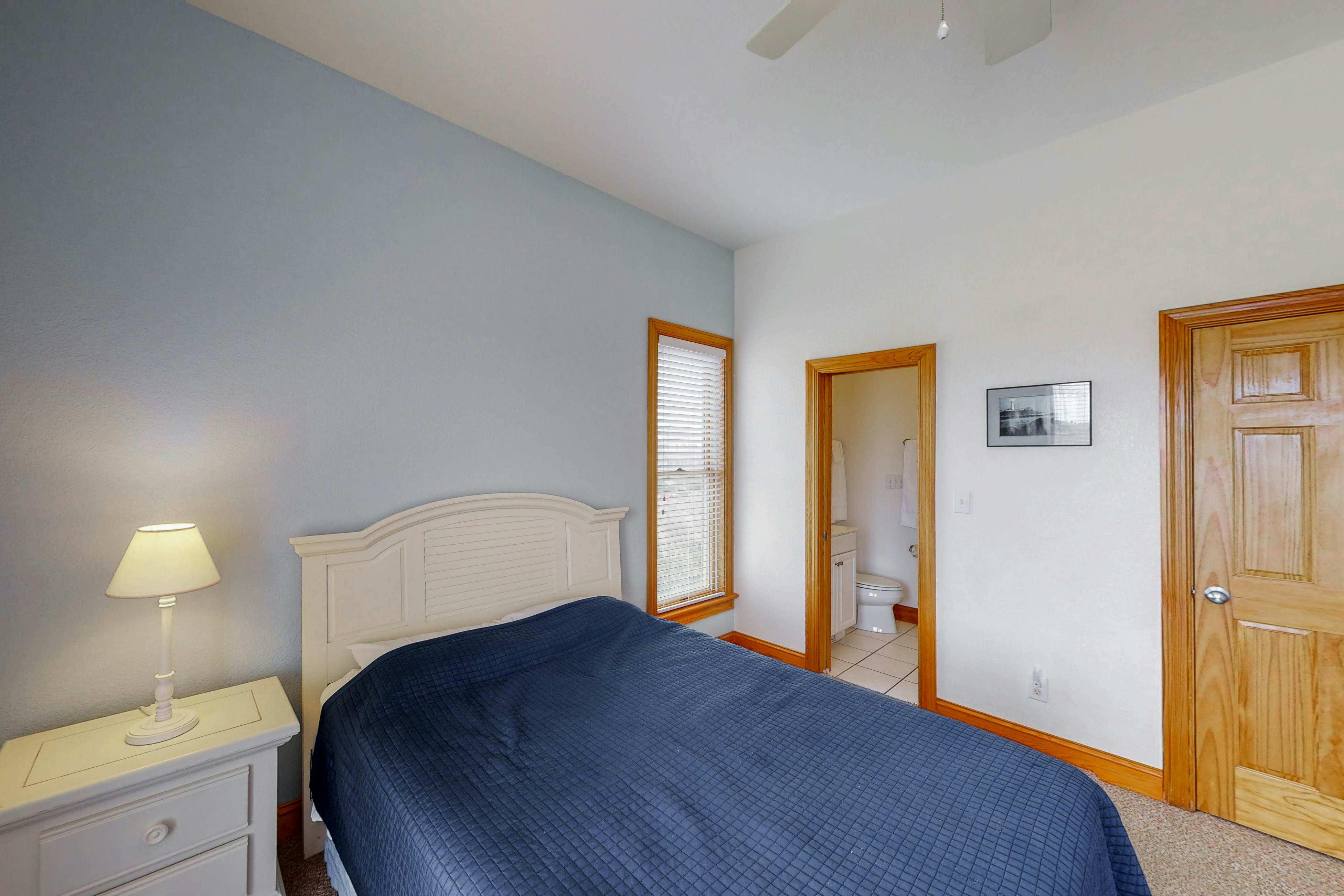 BXBP7 Whispering Sands #7-B