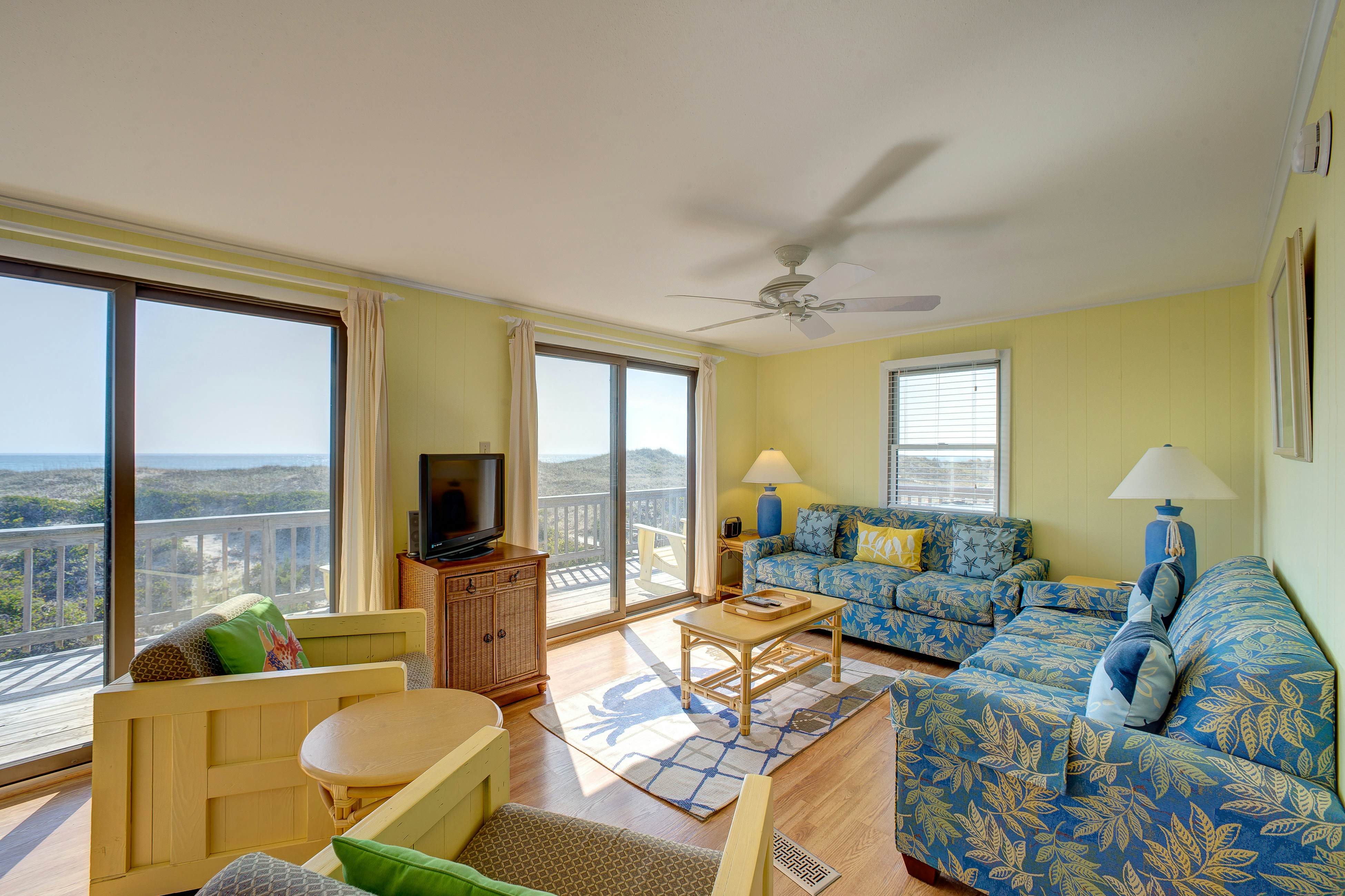 AV80 Carolina House 80