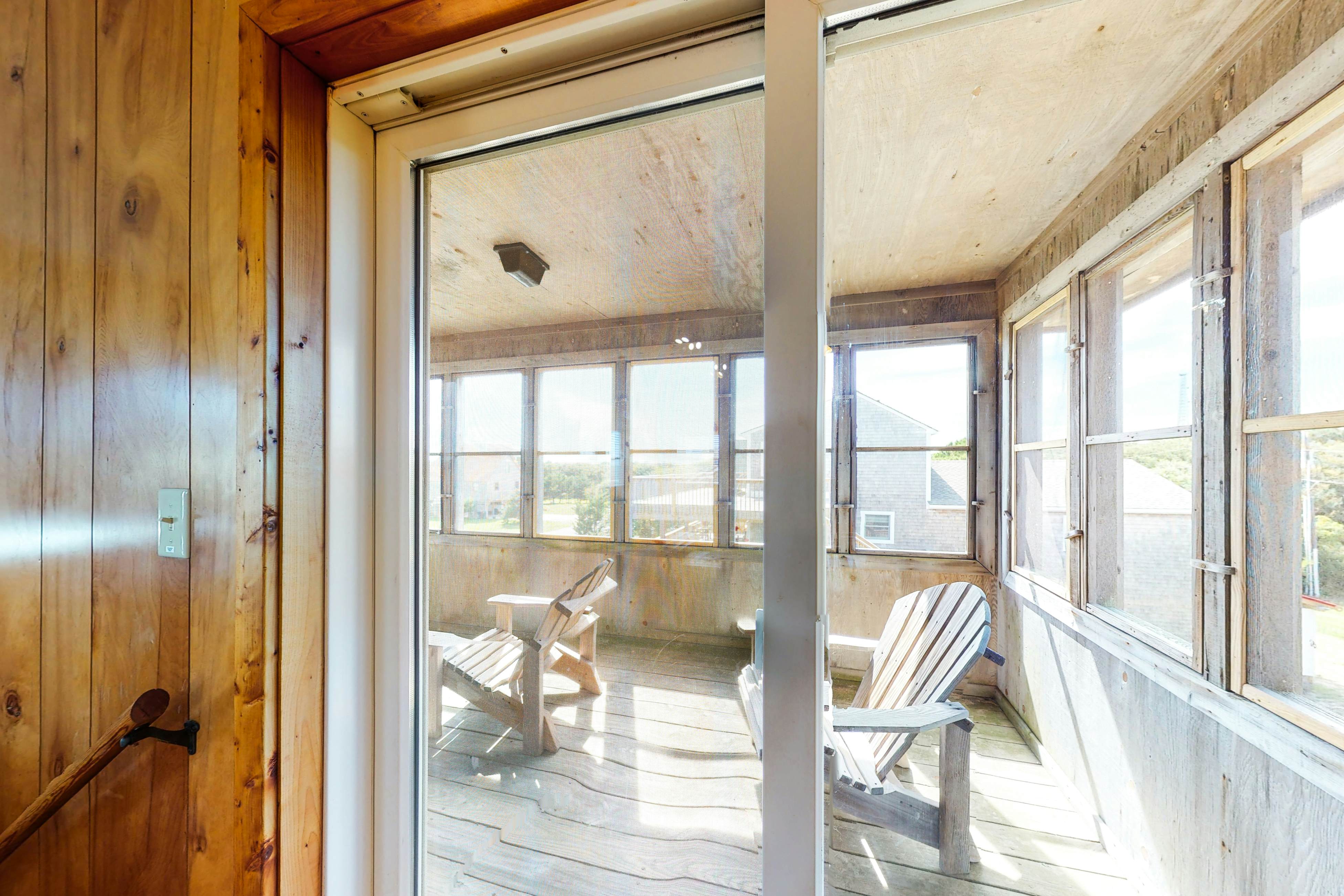 BXDPE73 Pirate's Light