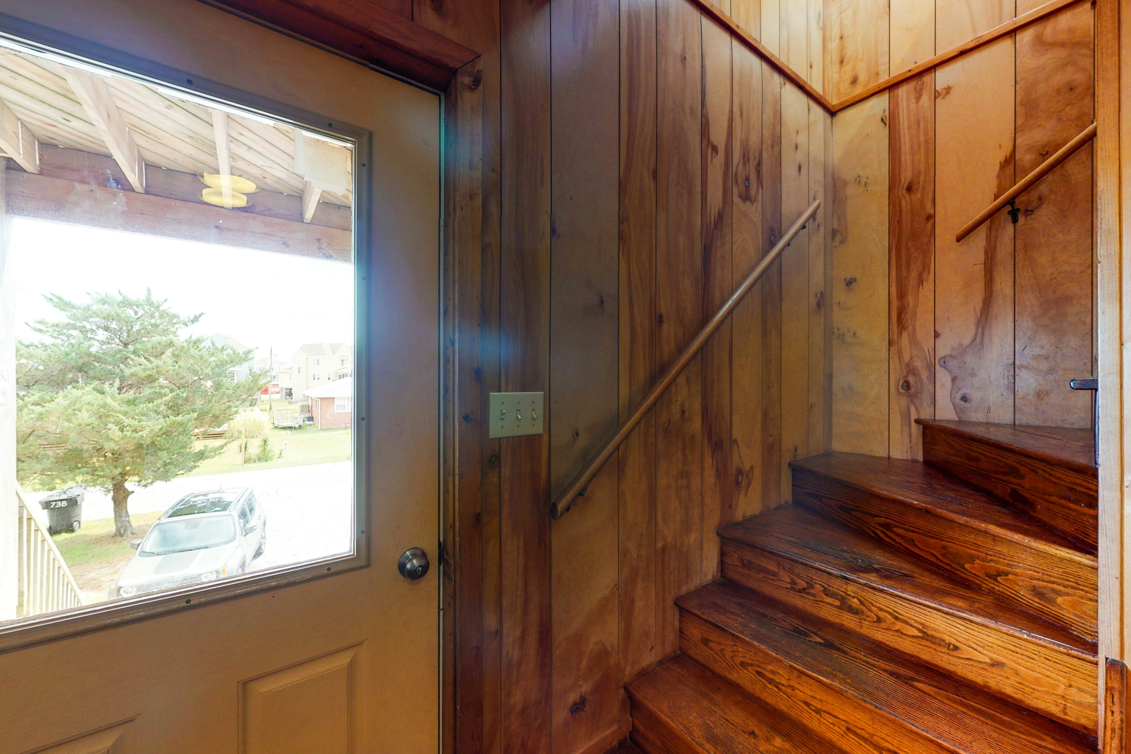 BXDPE73 Pirate's Light