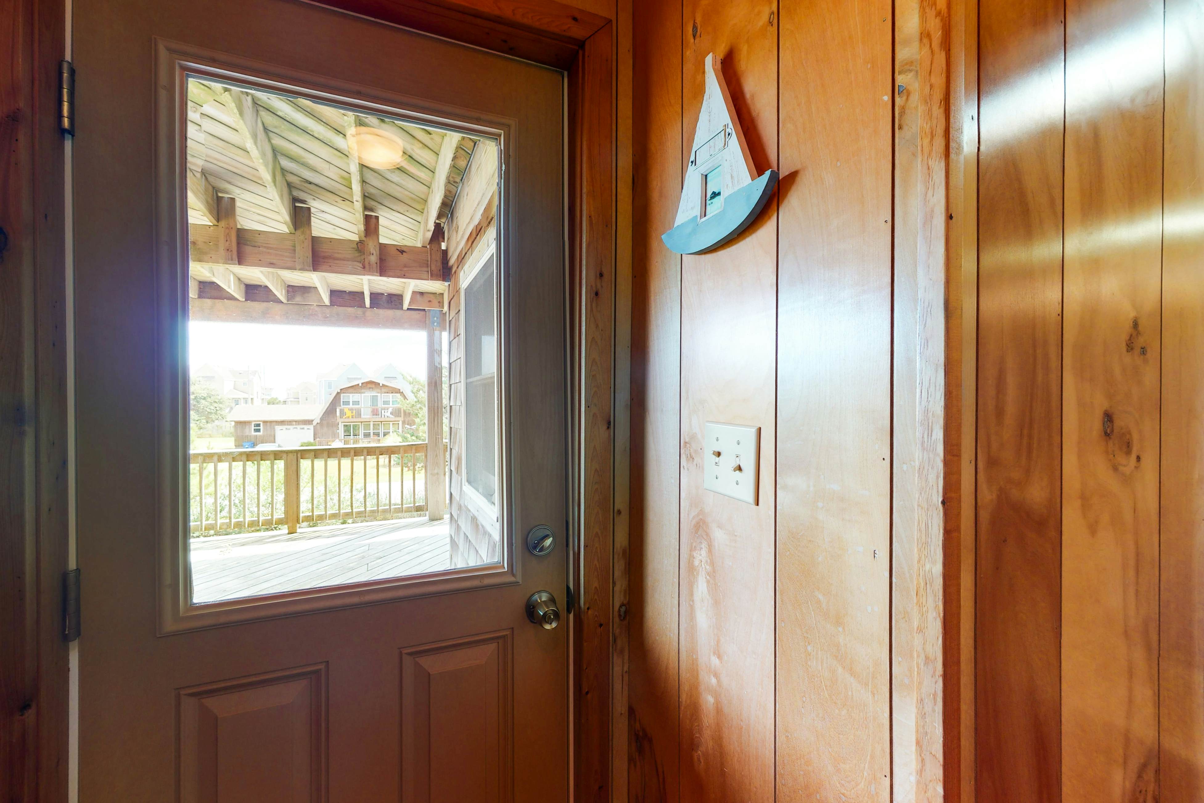 BXDPE73 Pirate's Light