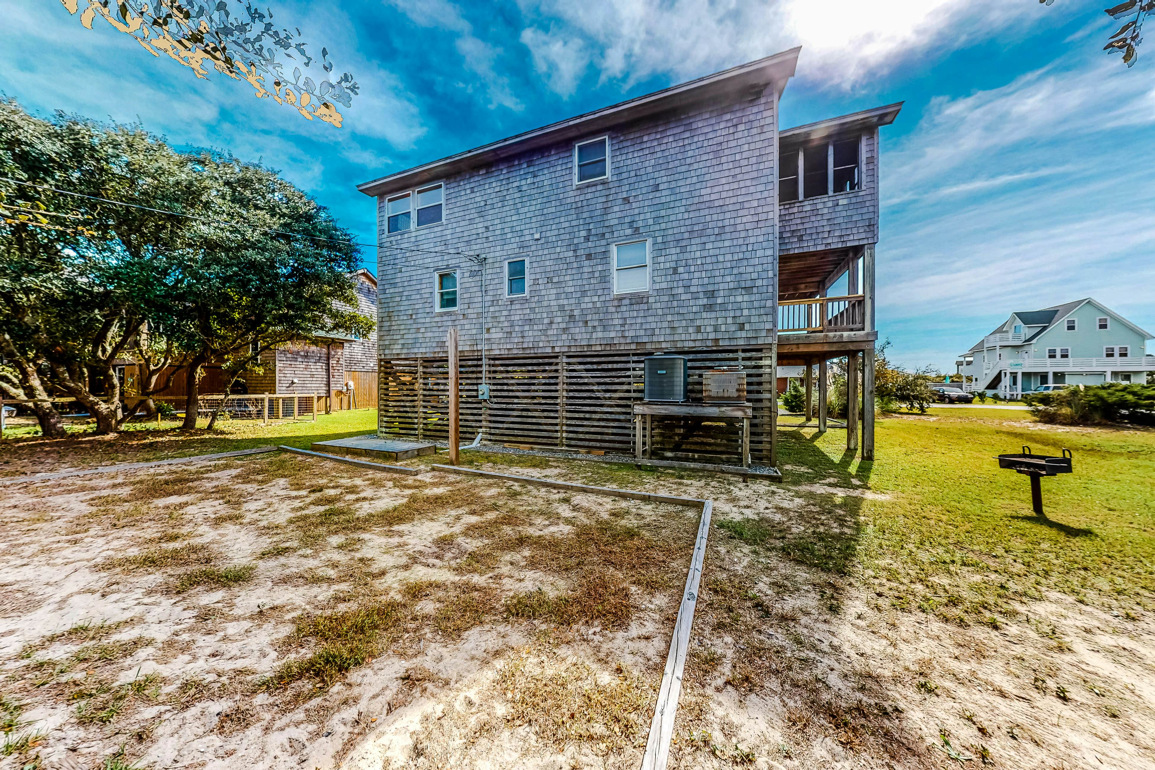 BXDPE73 Pirate's Light