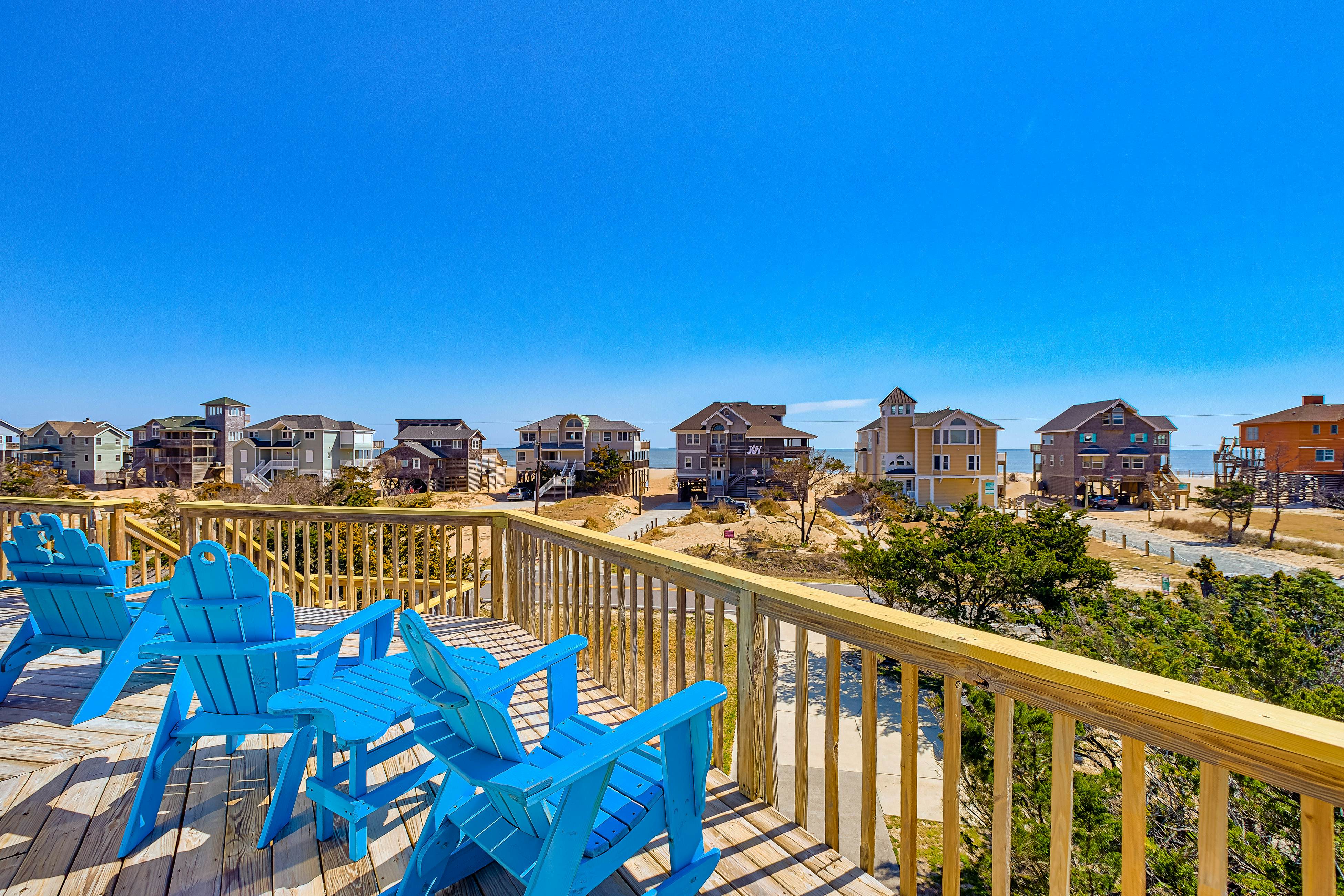 AV127 Pelican Perch 127