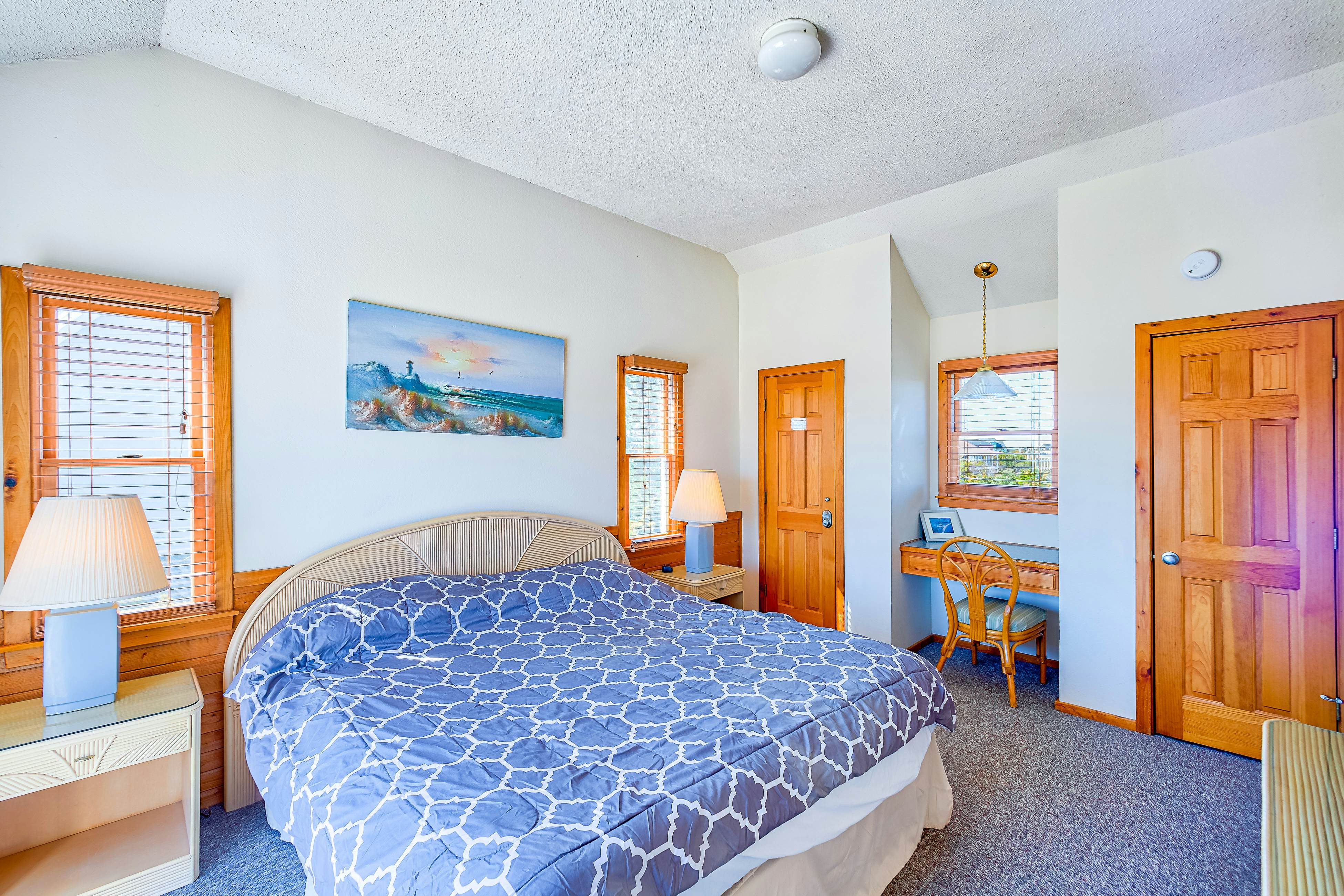 AV127 Pelican Perch 127