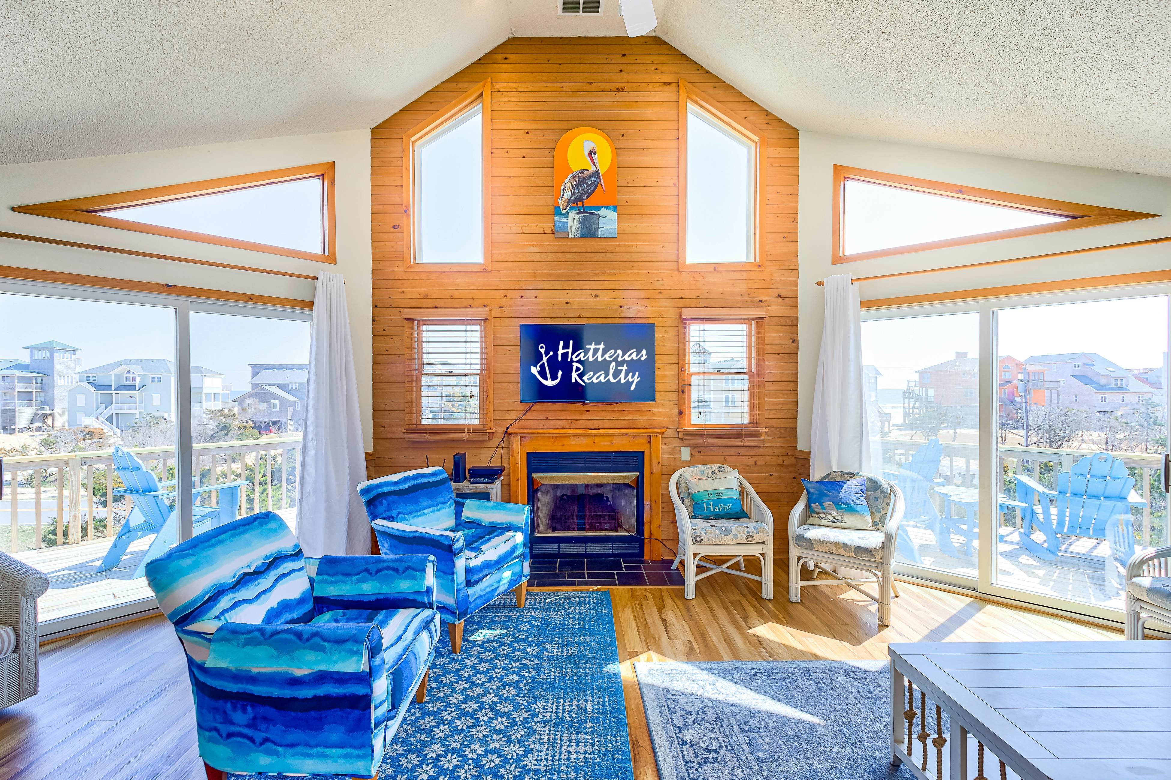 AV127 Pelican Perch 127