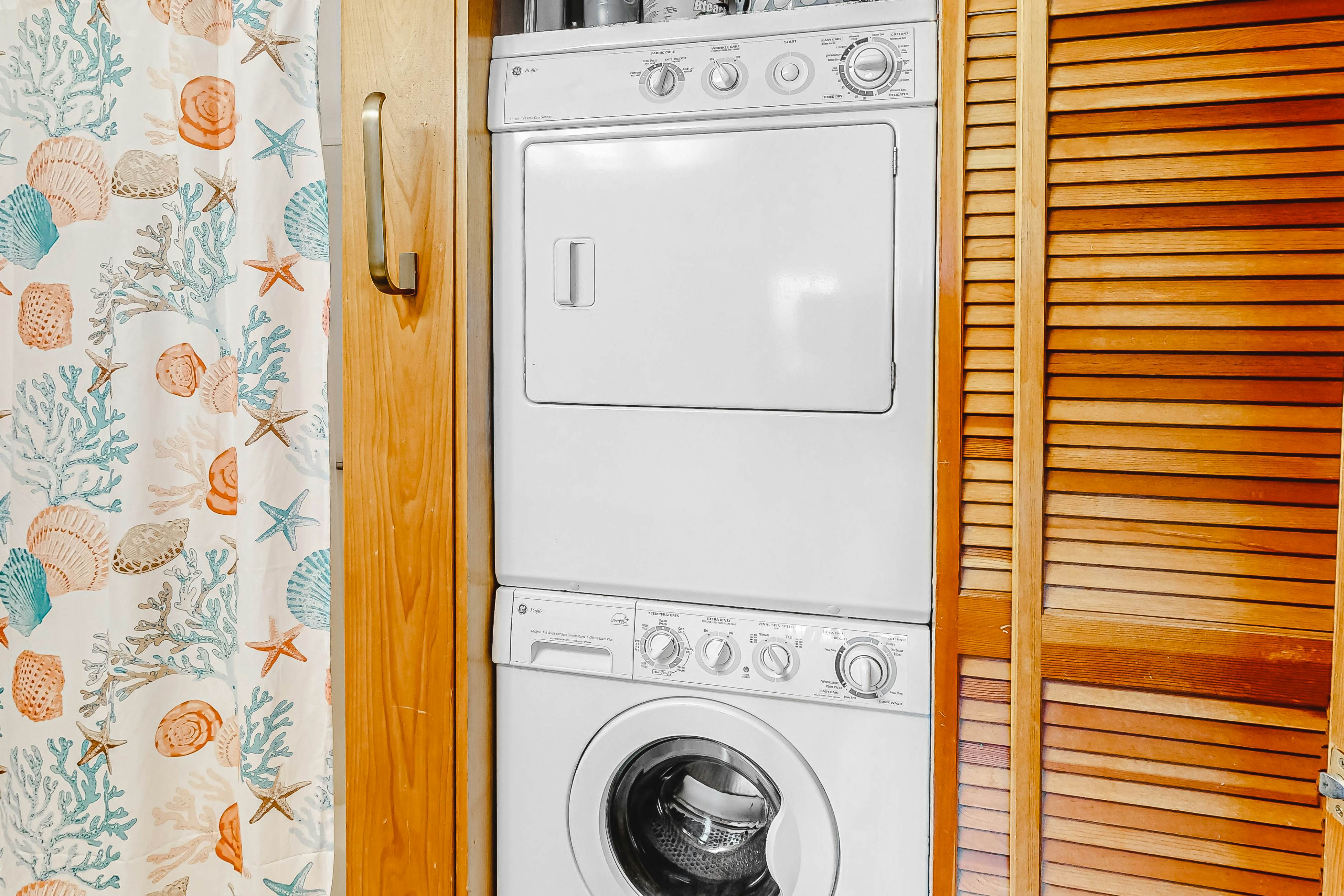 RORR952 Oceanside Fun  17-A