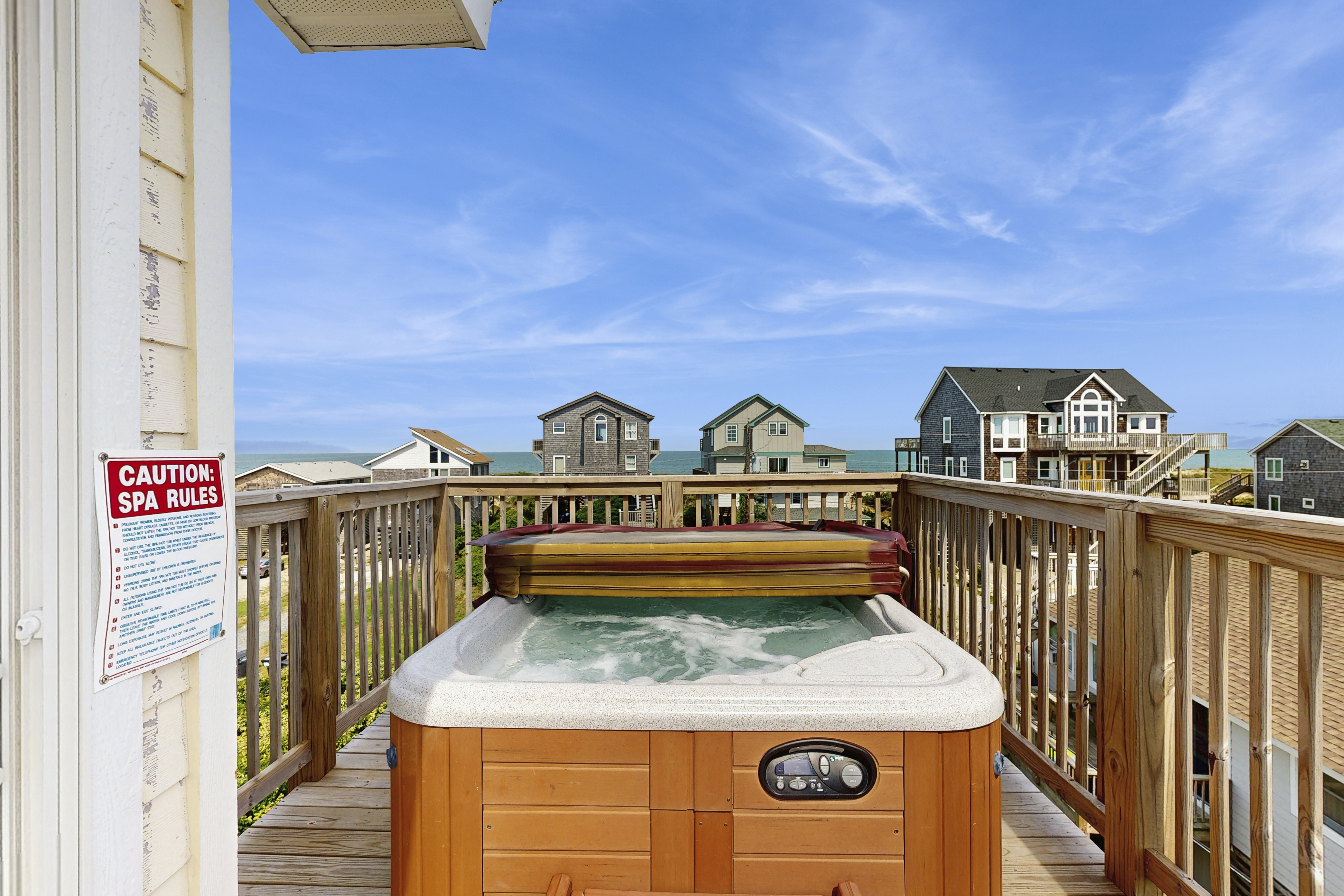 Sandy Paws 394: Stunning Views, Hot Tub, Pool Access, Pet-Friendly